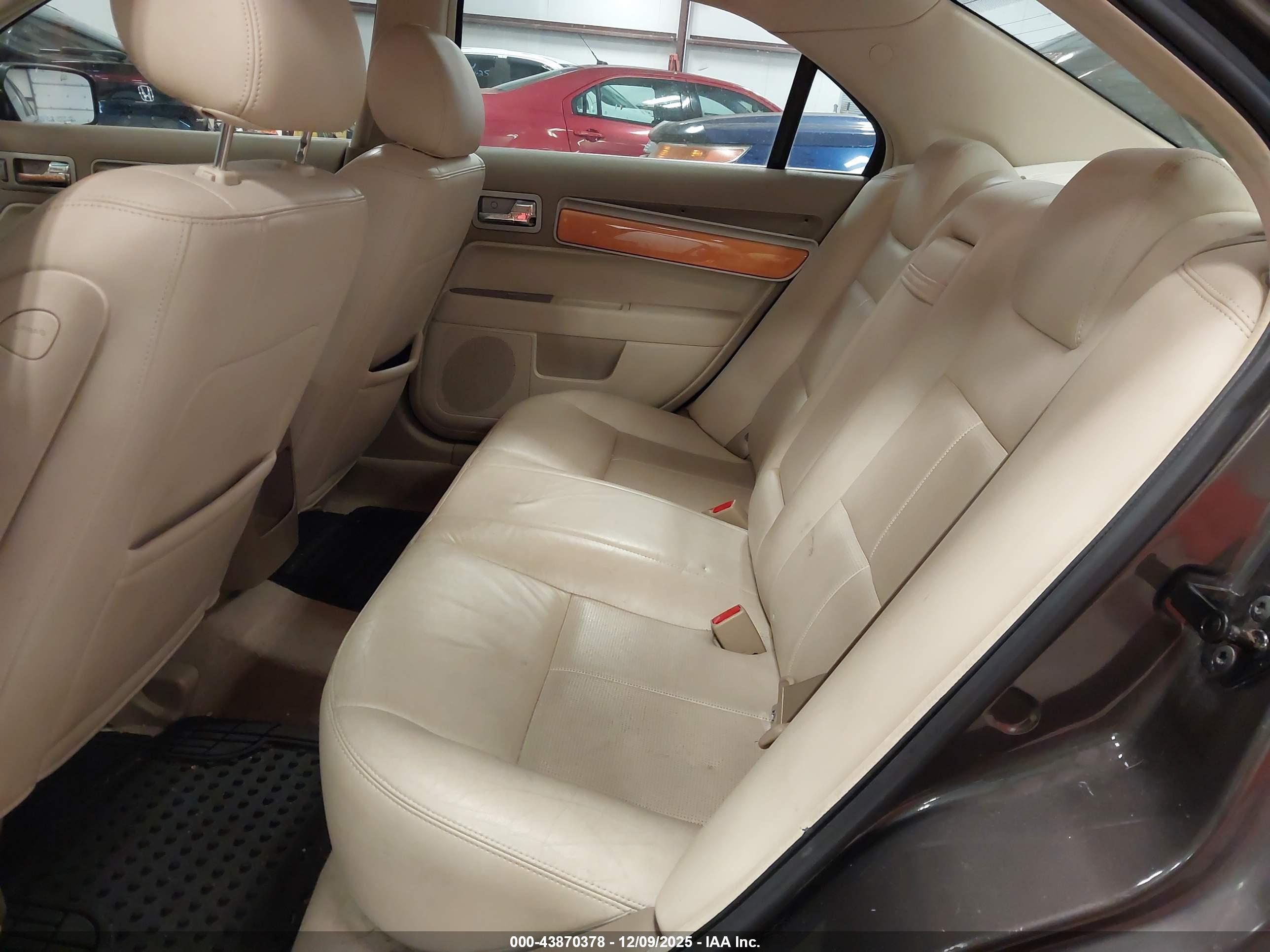 LINCOLN ZEPHYR image 8