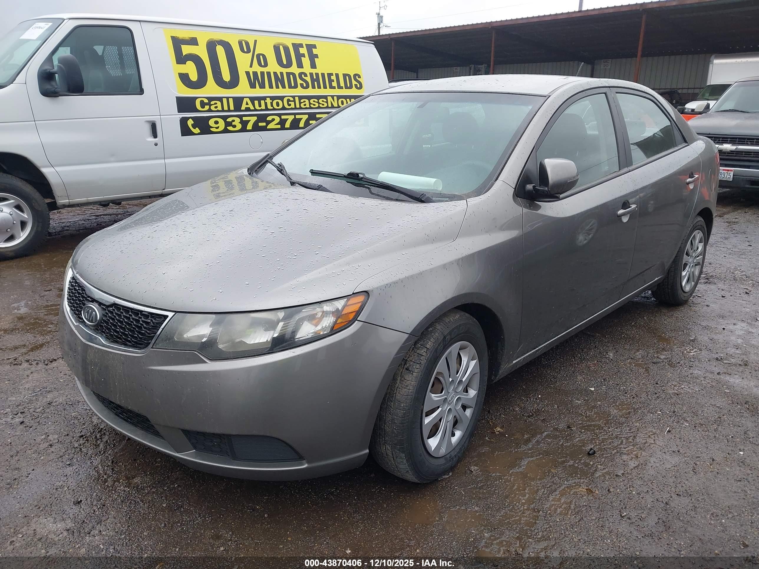 KIA FORTE image 2
