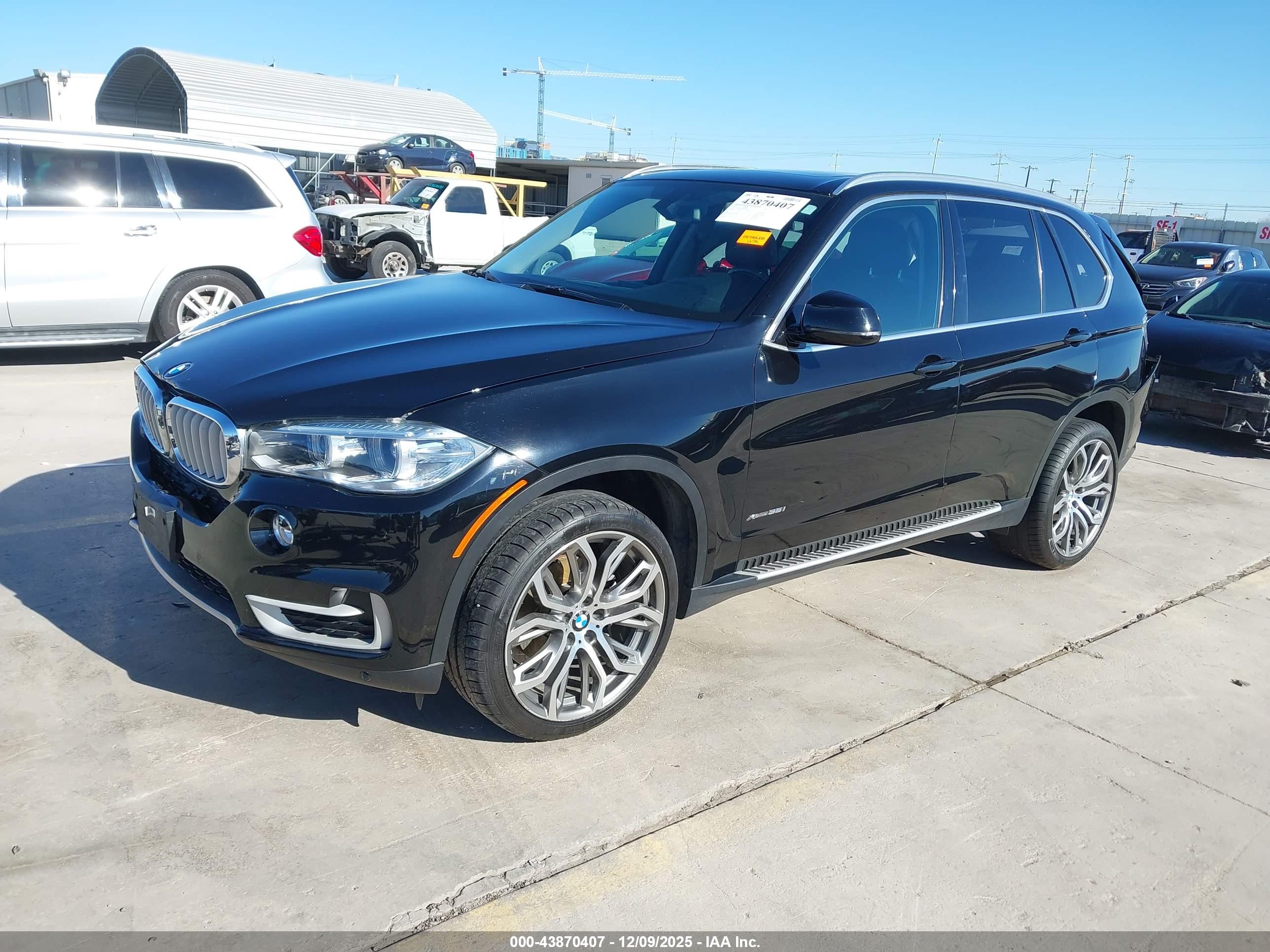 BMW X5 image 2