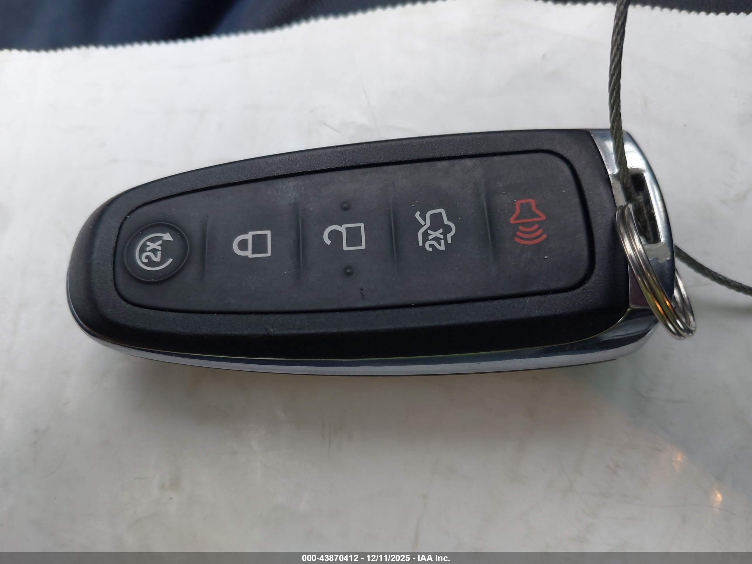 FORD EDGE image 11