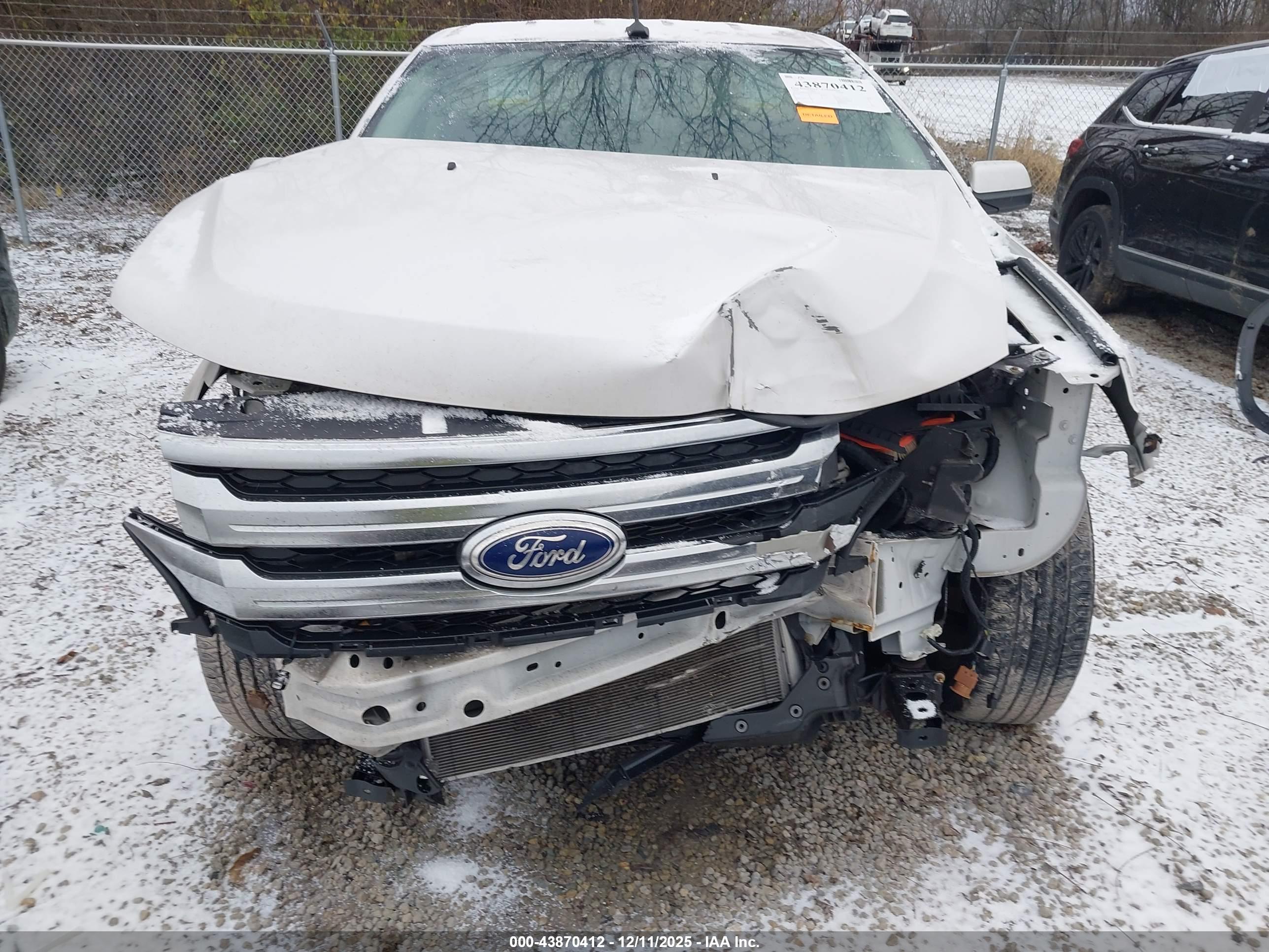 FORD EDGE image 6