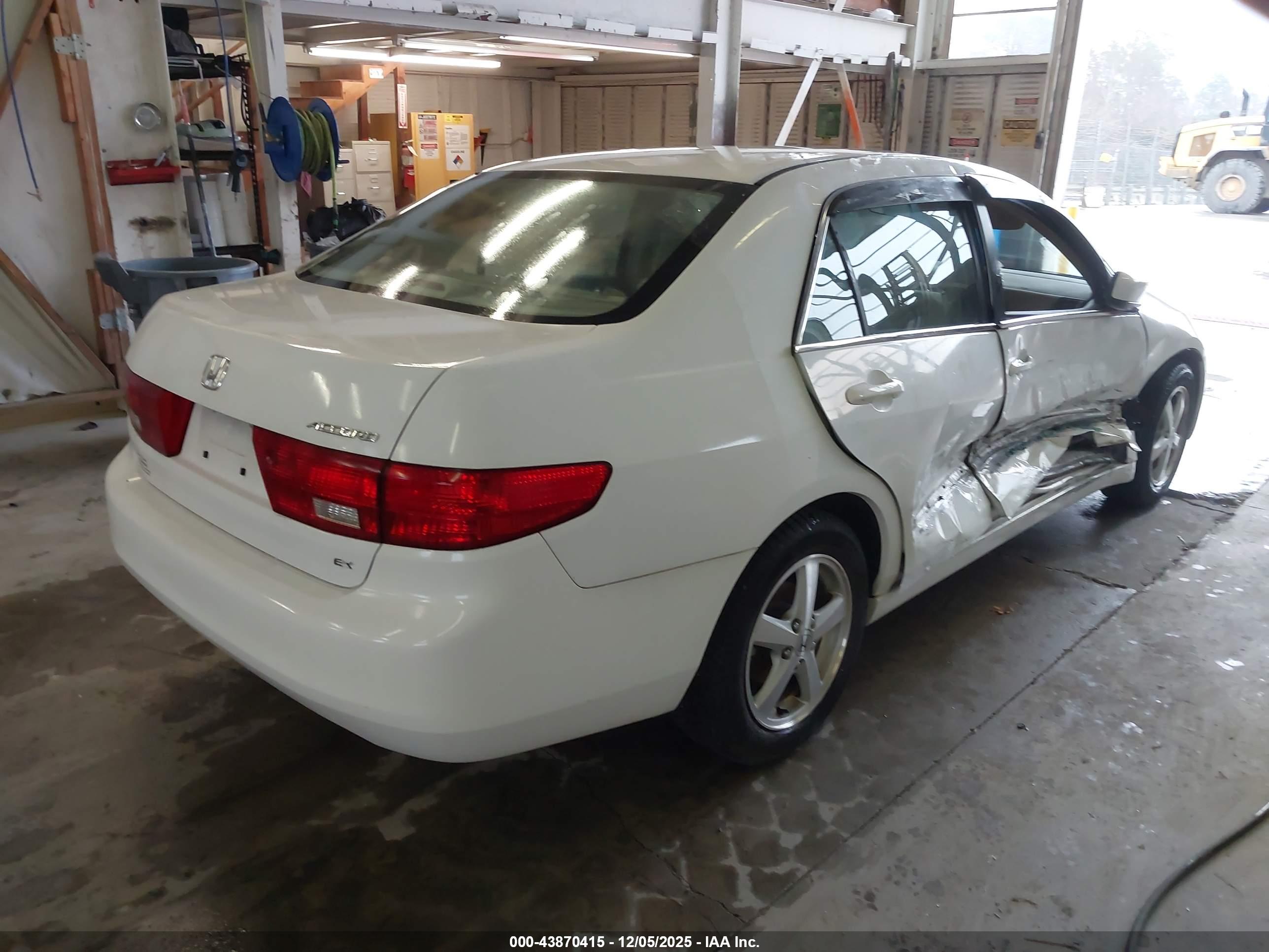 HONDA ACCORD image 4