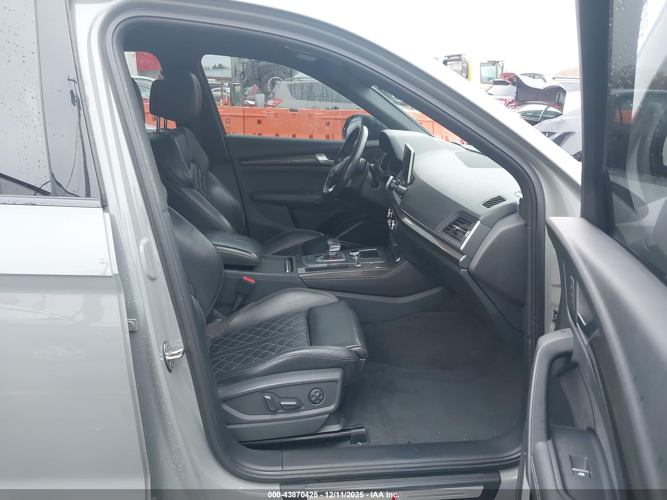 AUDI SQ5 image 5
