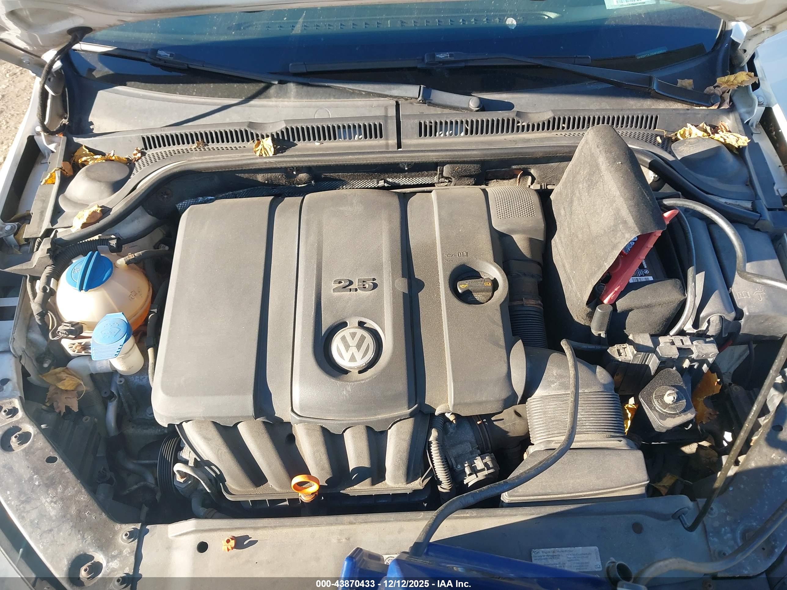 VOLKSWAGEN JETTA image 10