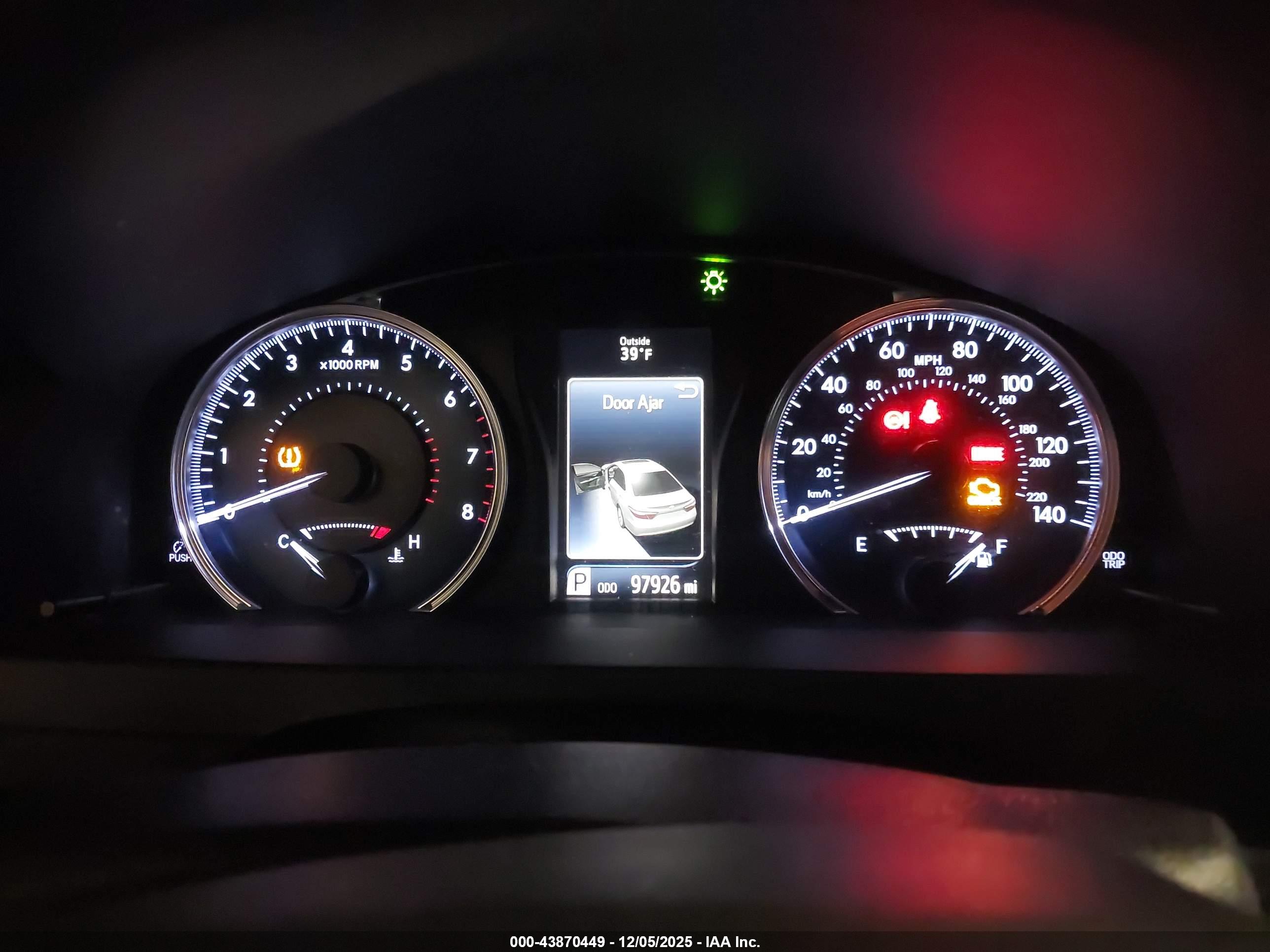TOYOTA CAMRY image 7