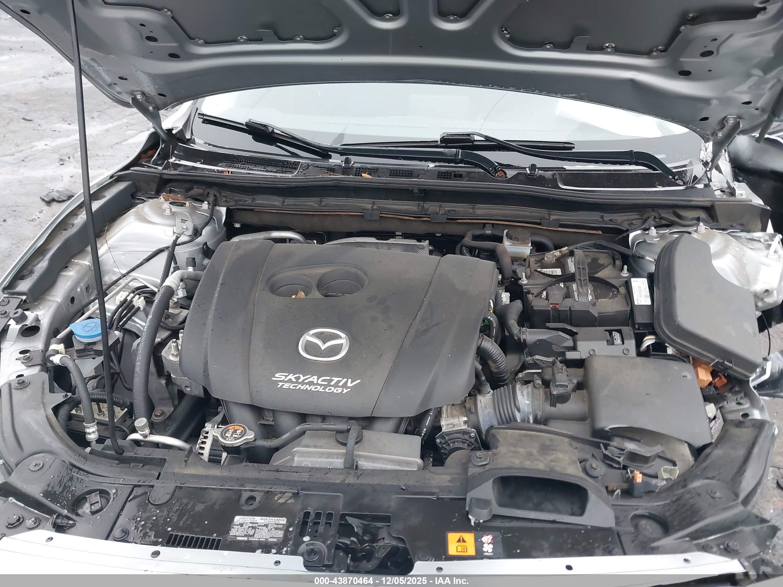 MAZDA MAZDA3 image 10