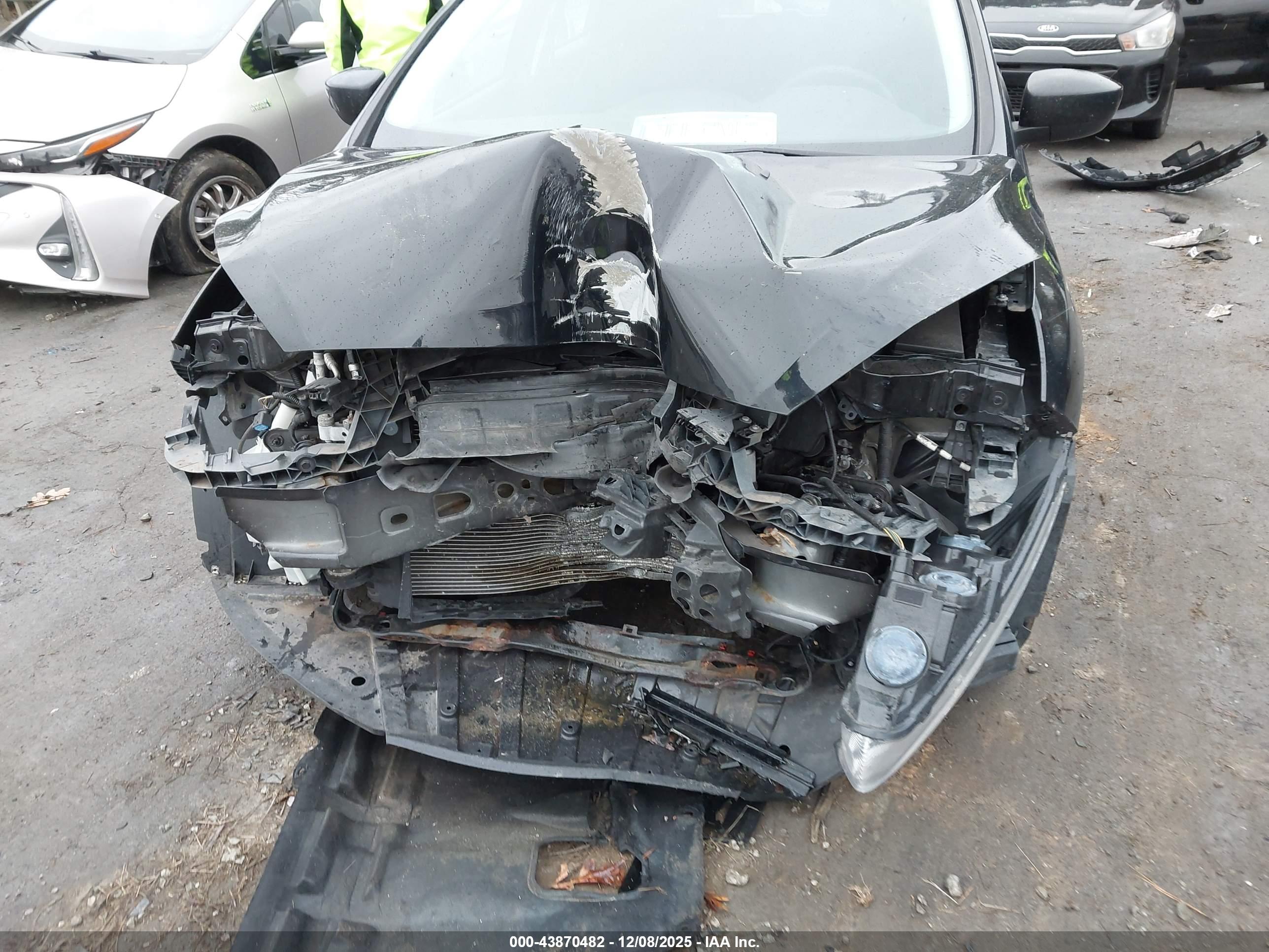 FORD FOCUS image 6