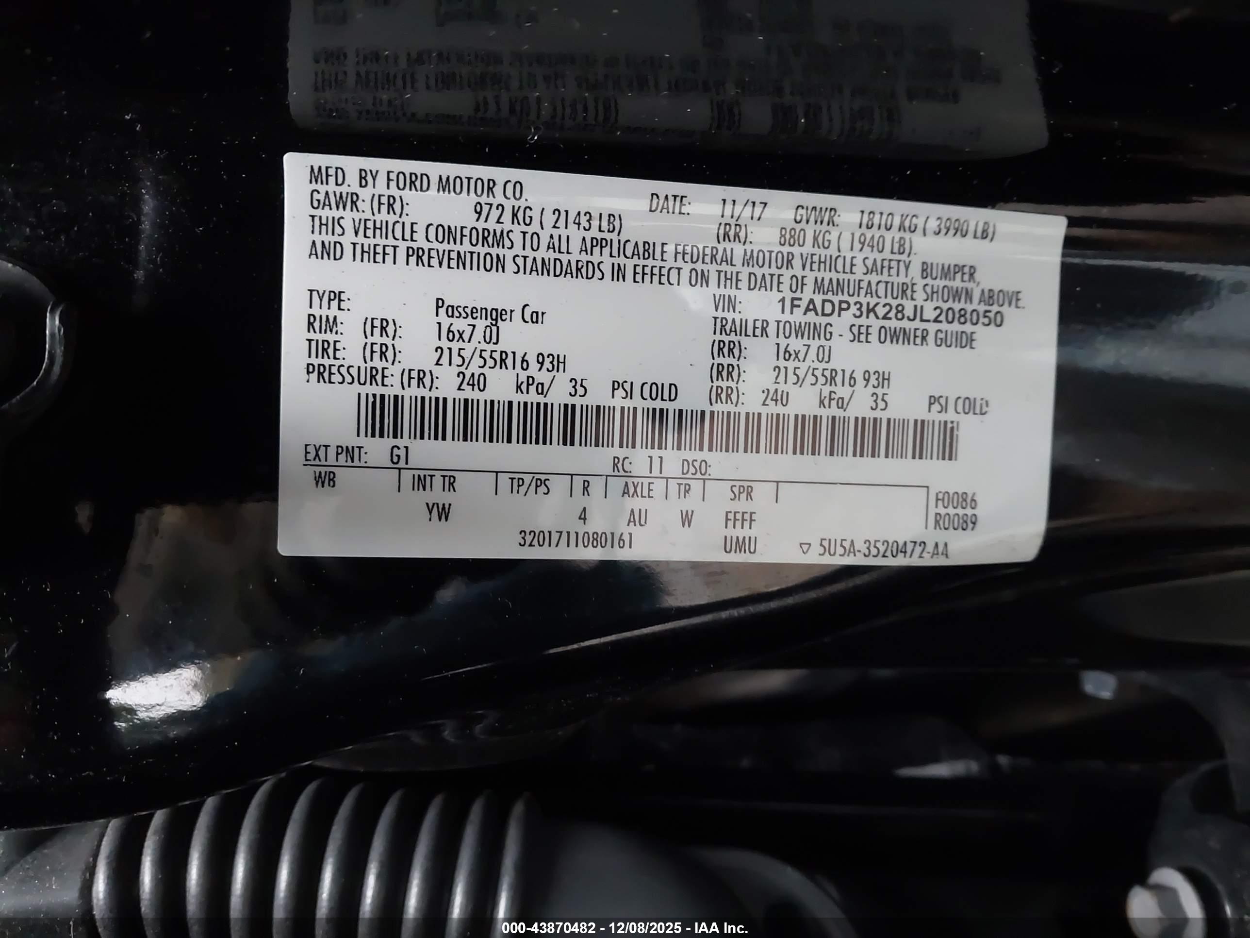 FORD FOCUS image 9