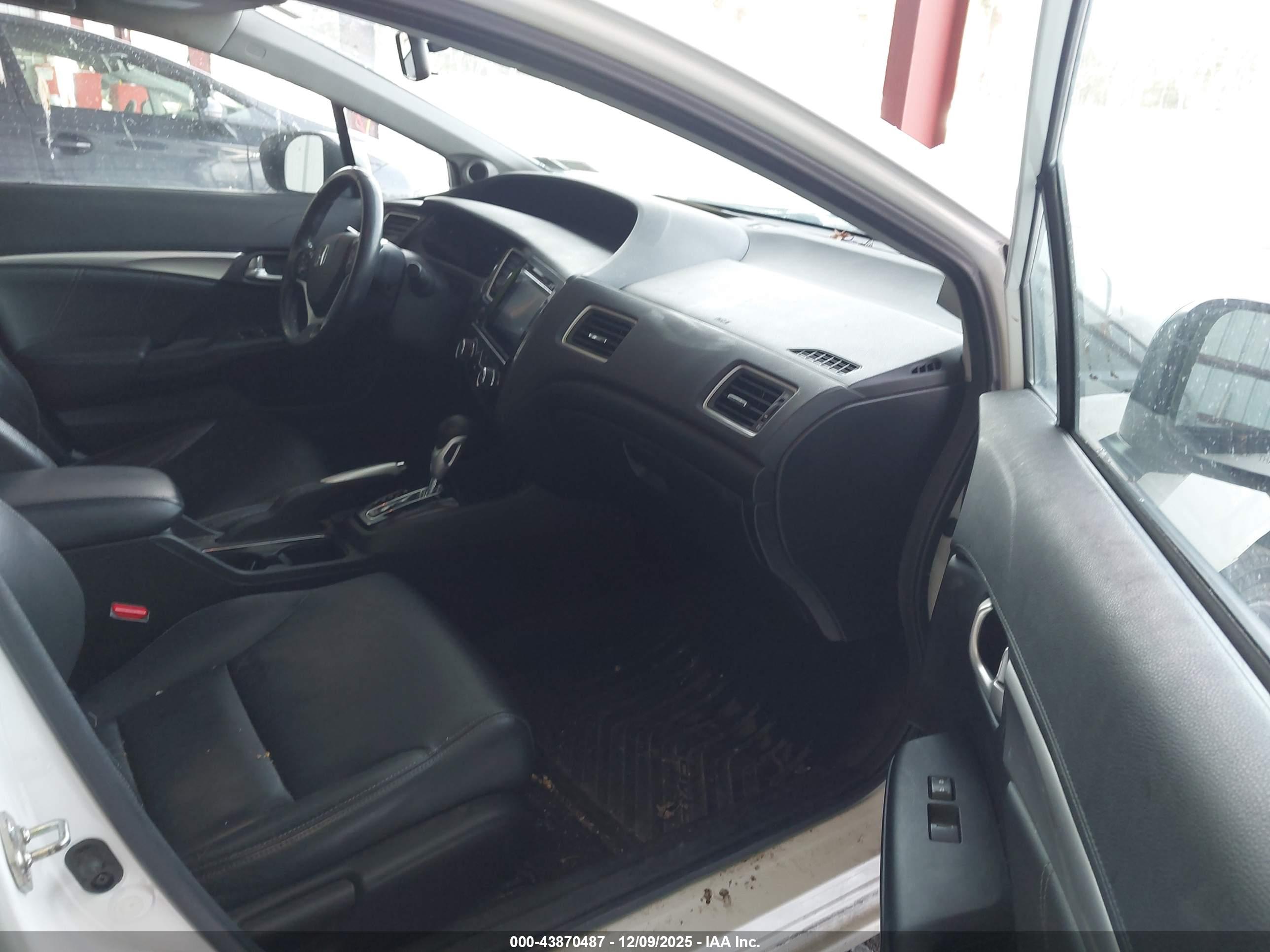 HONDA CIVIC image 5