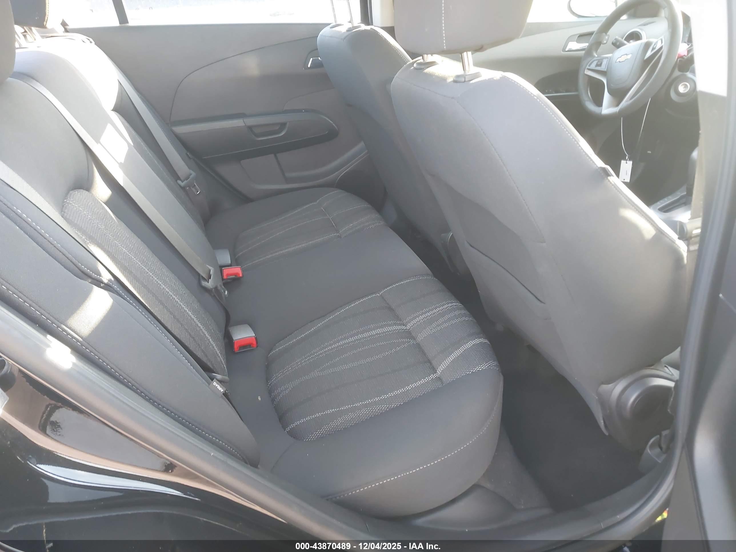 CHEVROLET SONIC image 8