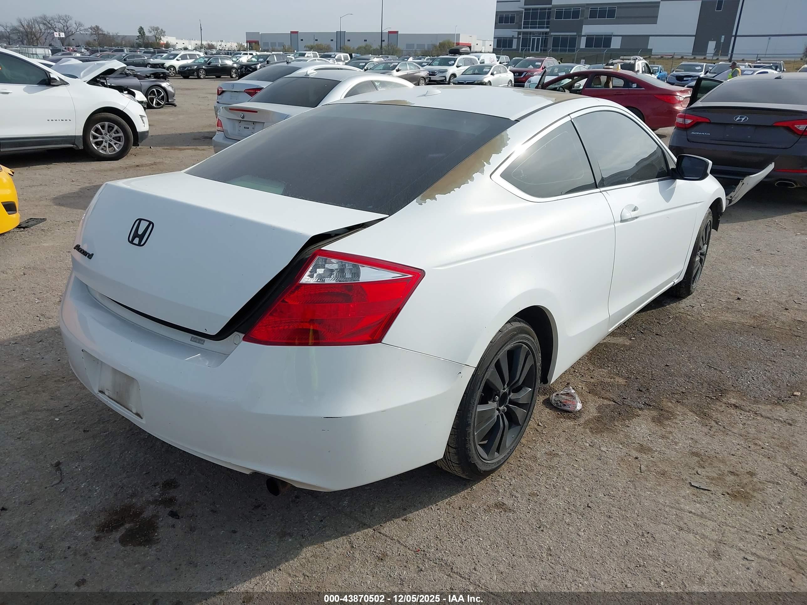 HONDA ACCORD image 4