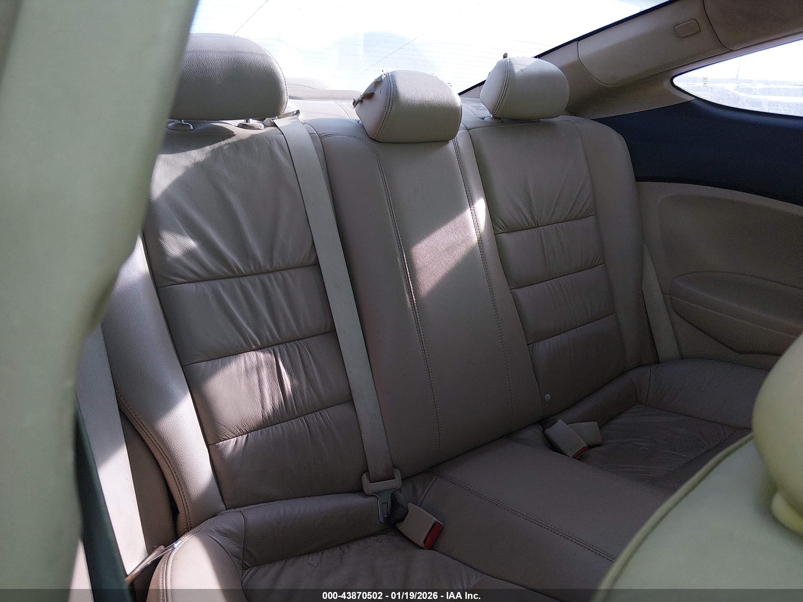 HONDA ACCORD image 8
