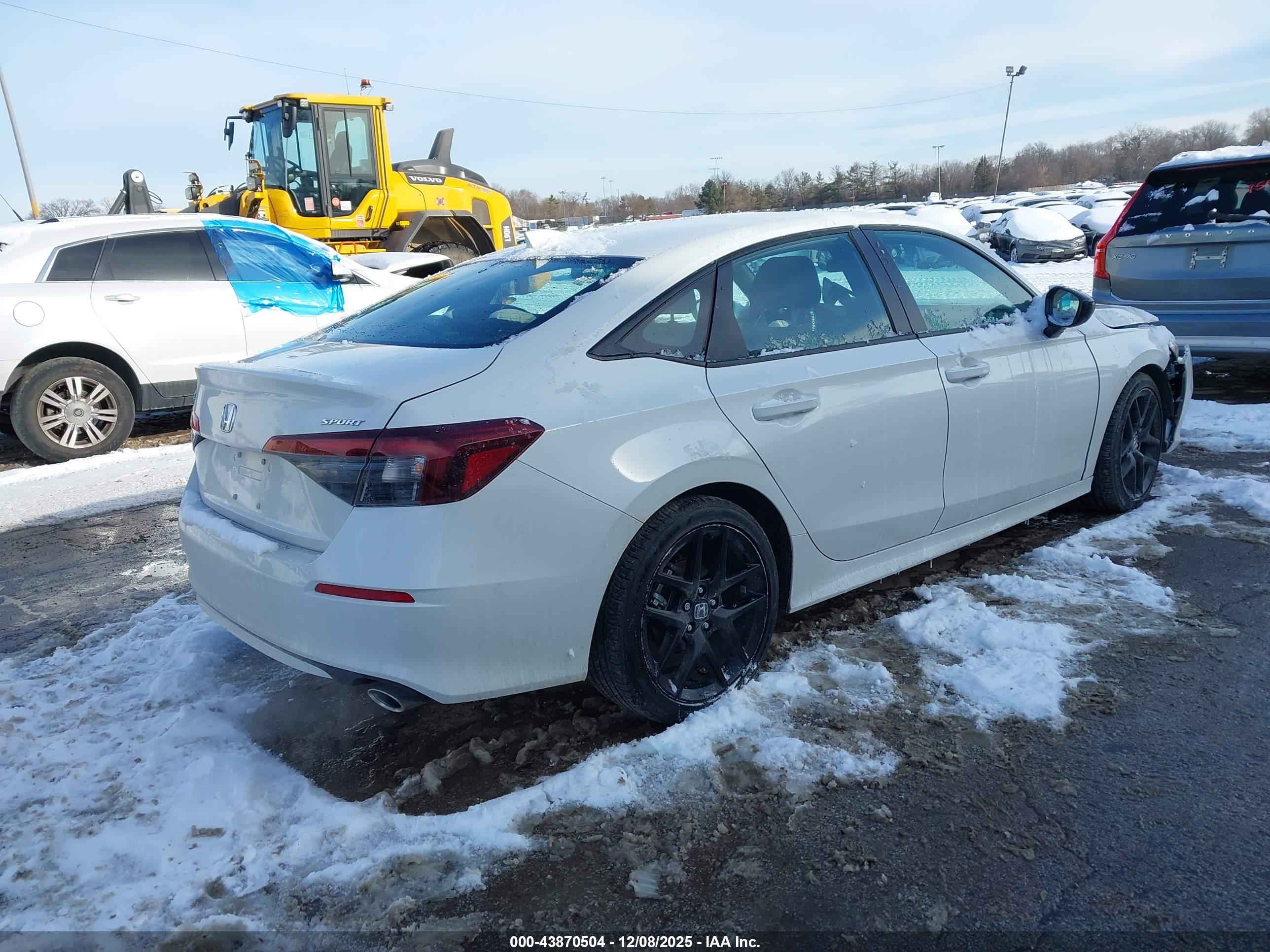 HONDA CIVIC image 4