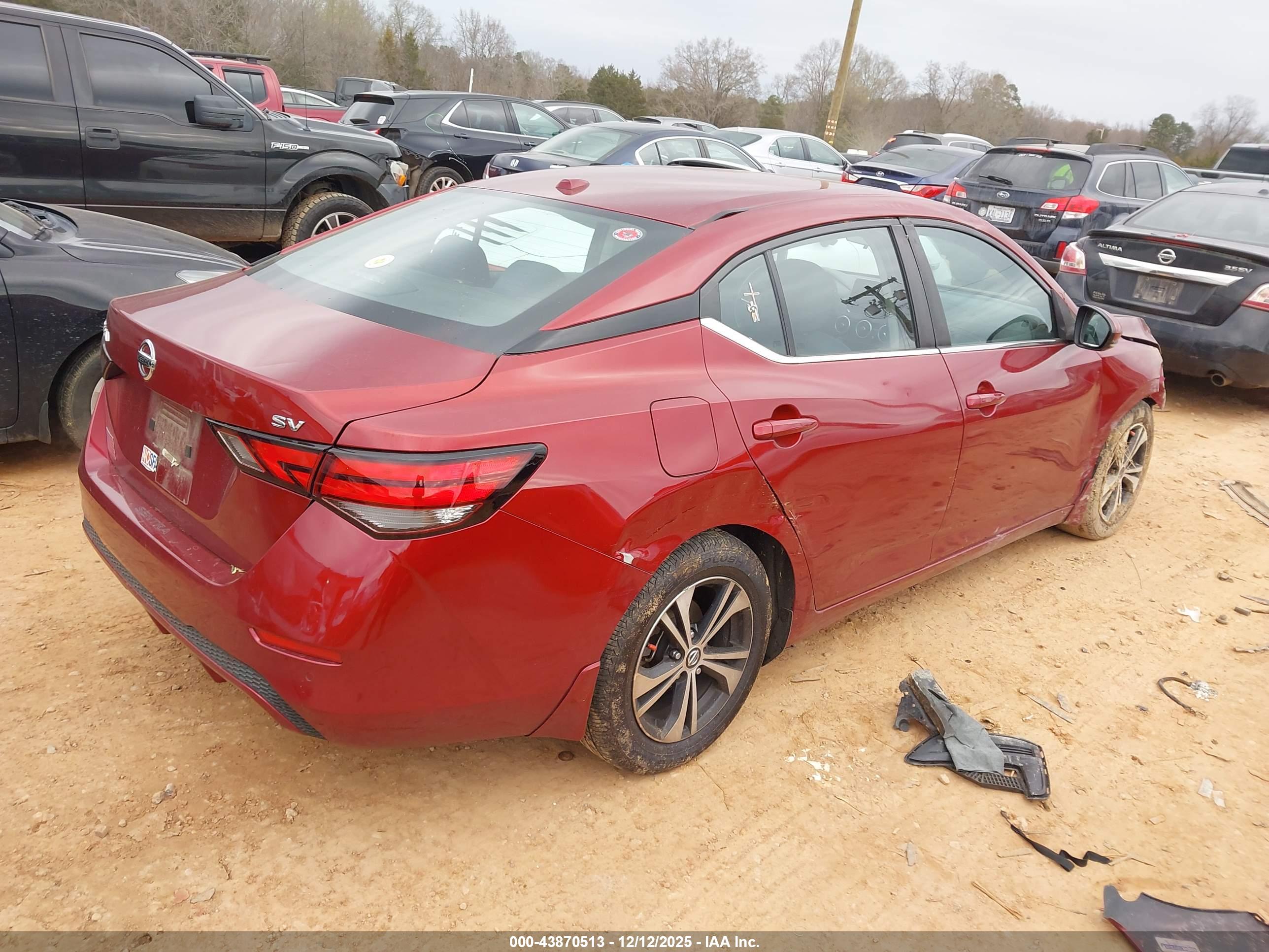 NISSAN SENTRA image 4