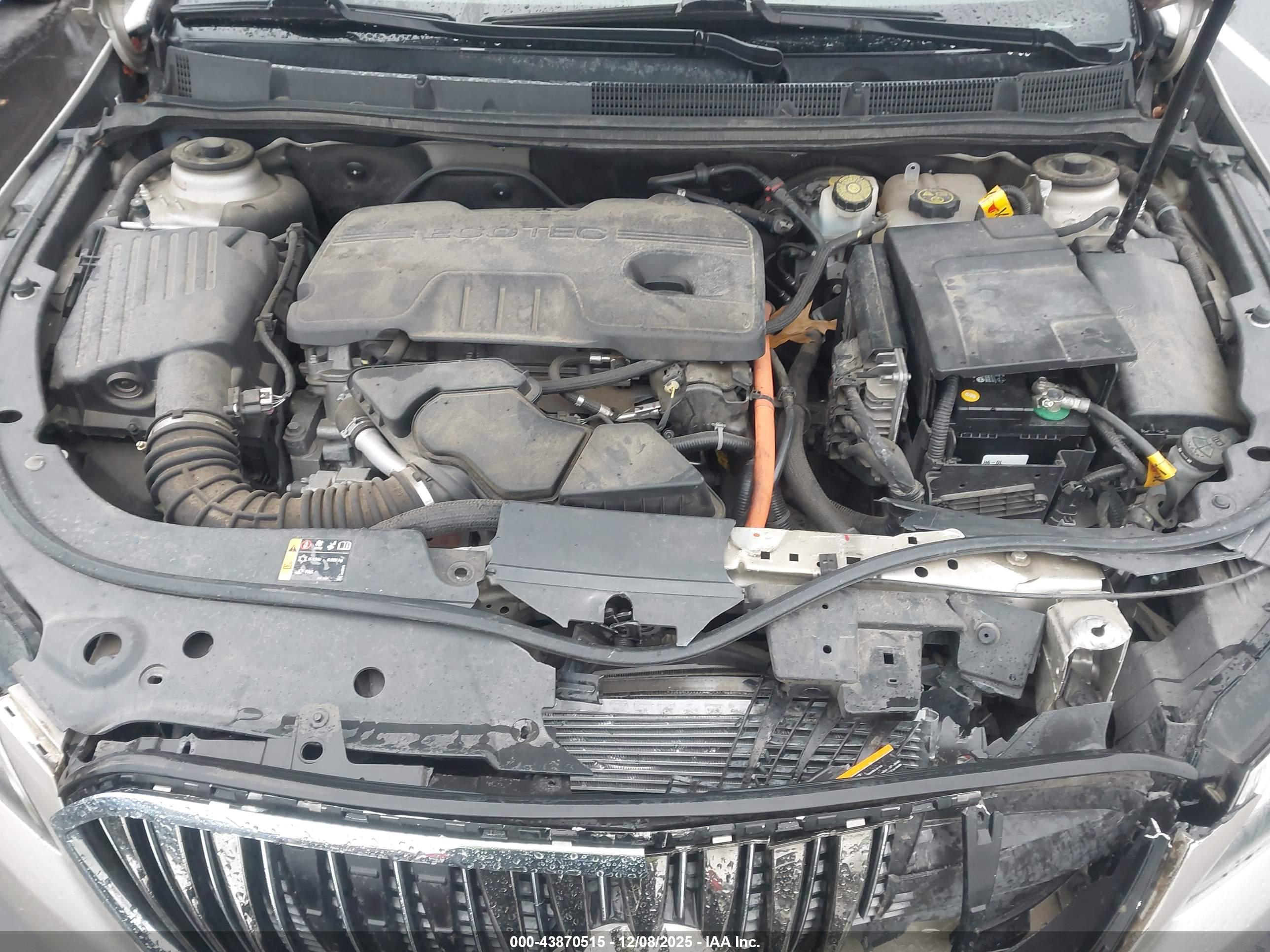 BUICK LACROSSE image 10