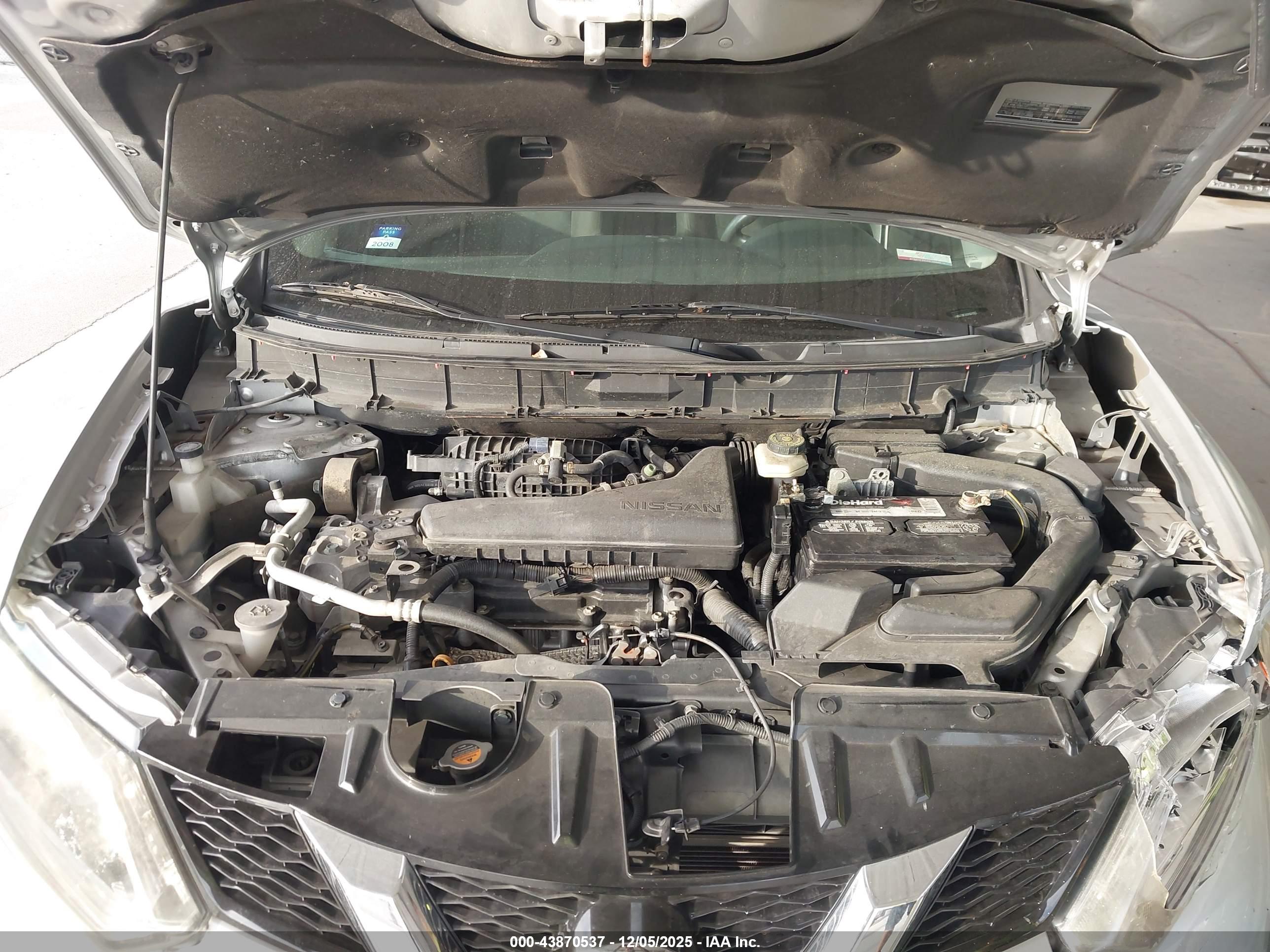 NISSAN ROGUE image 10