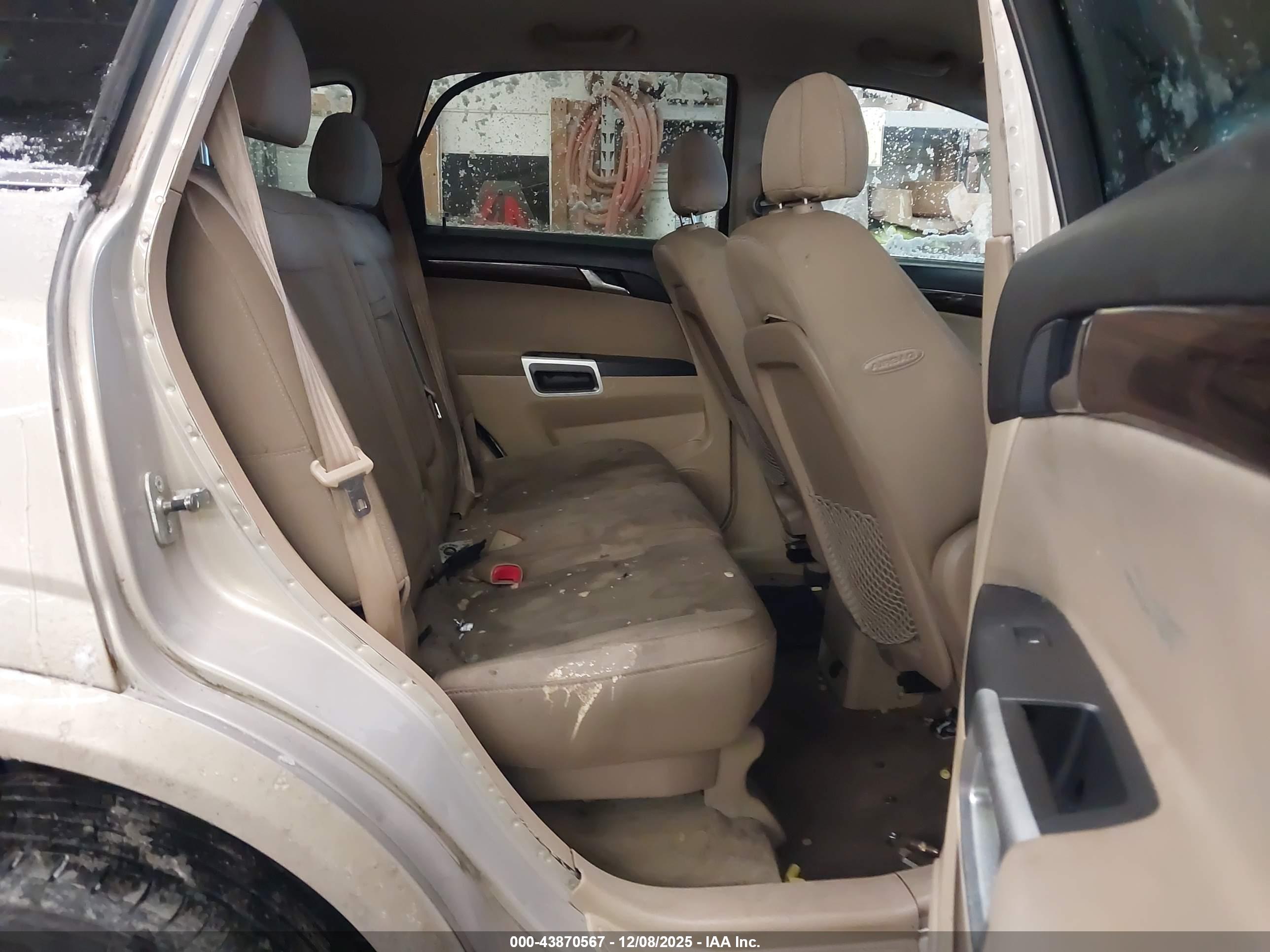 SATURN VUE image 8