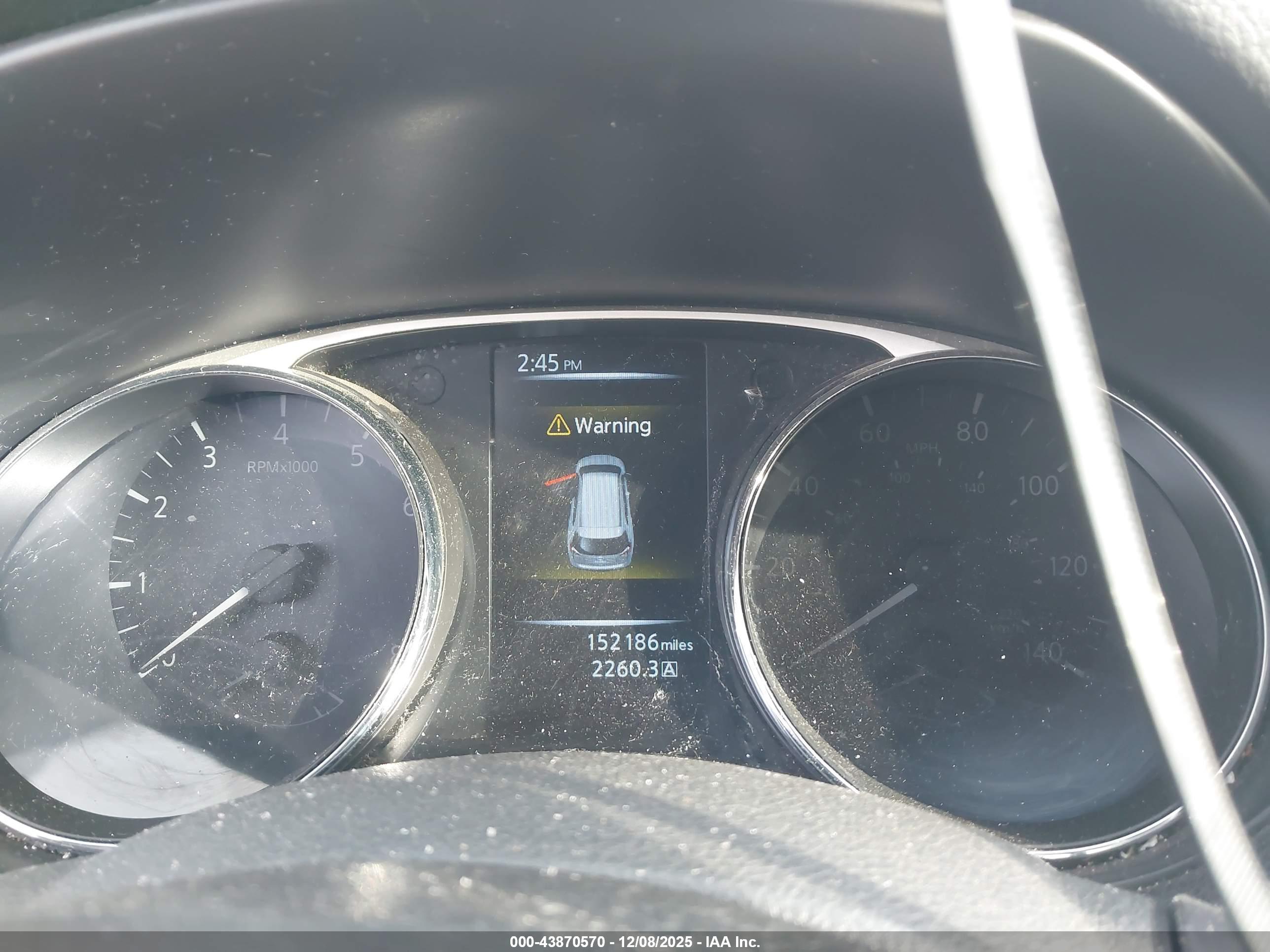 NISSAN ROGUE image 7