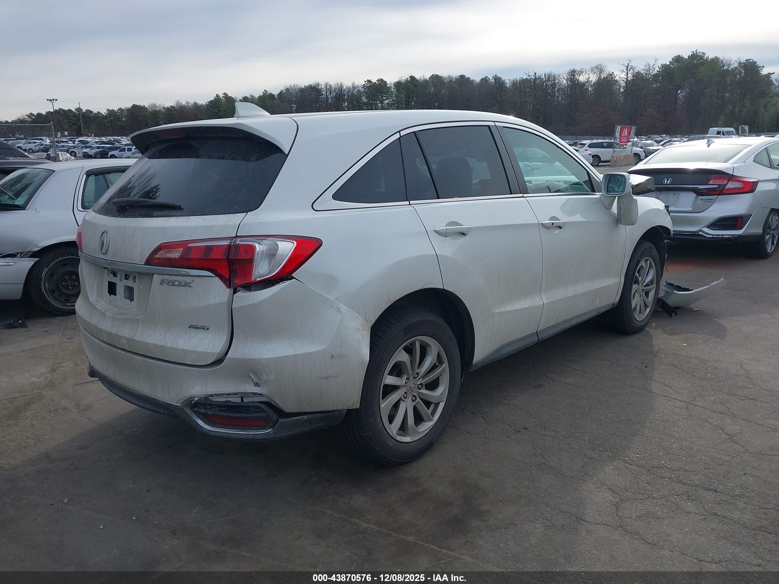 ACURA RDX image 4