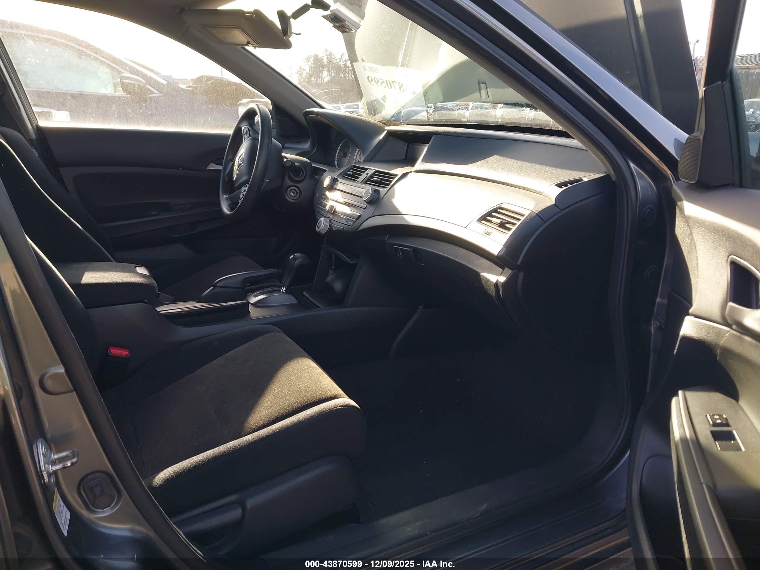 HONDA ACCORD image 5