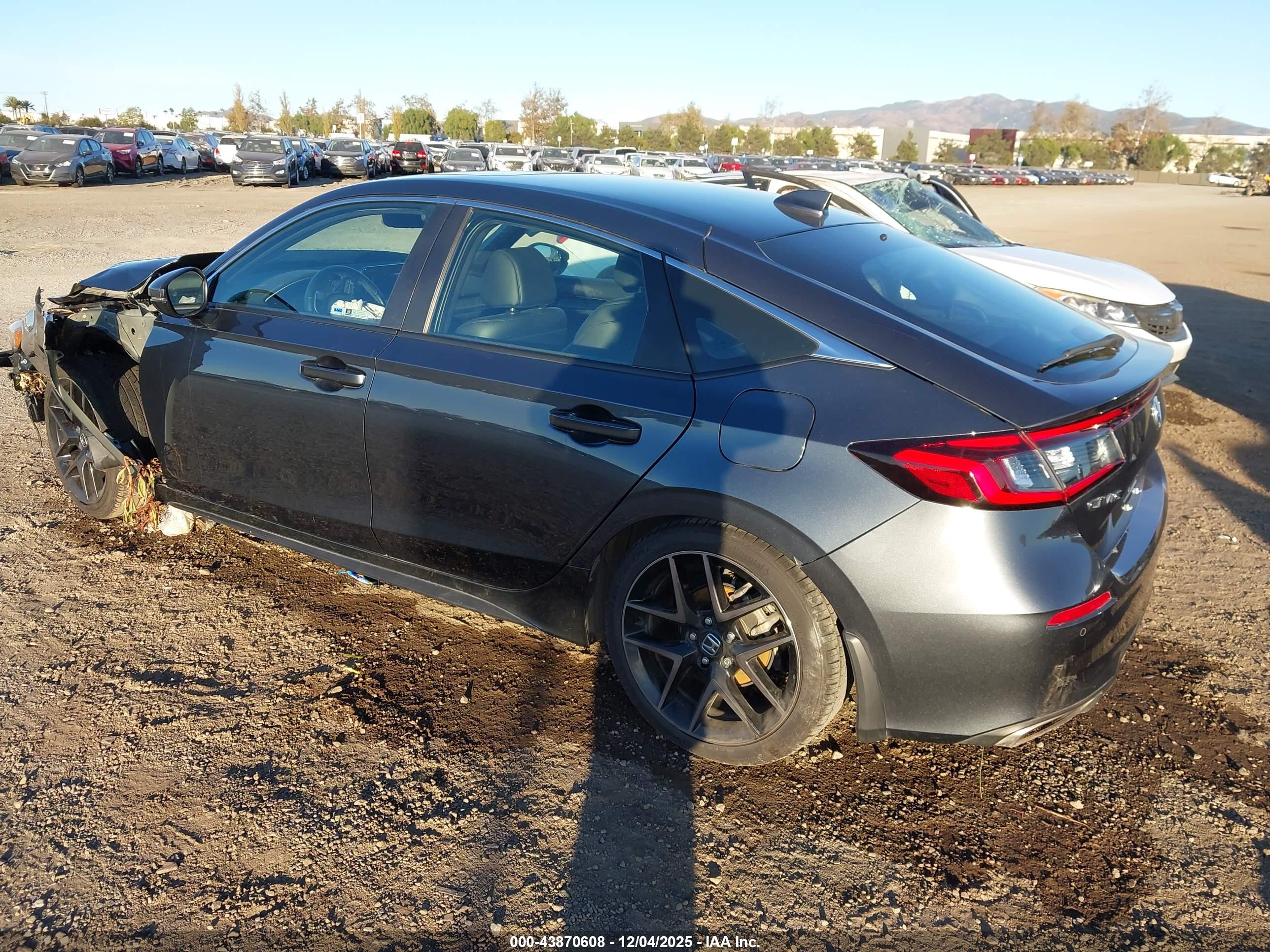HONDA CIVIC image 3