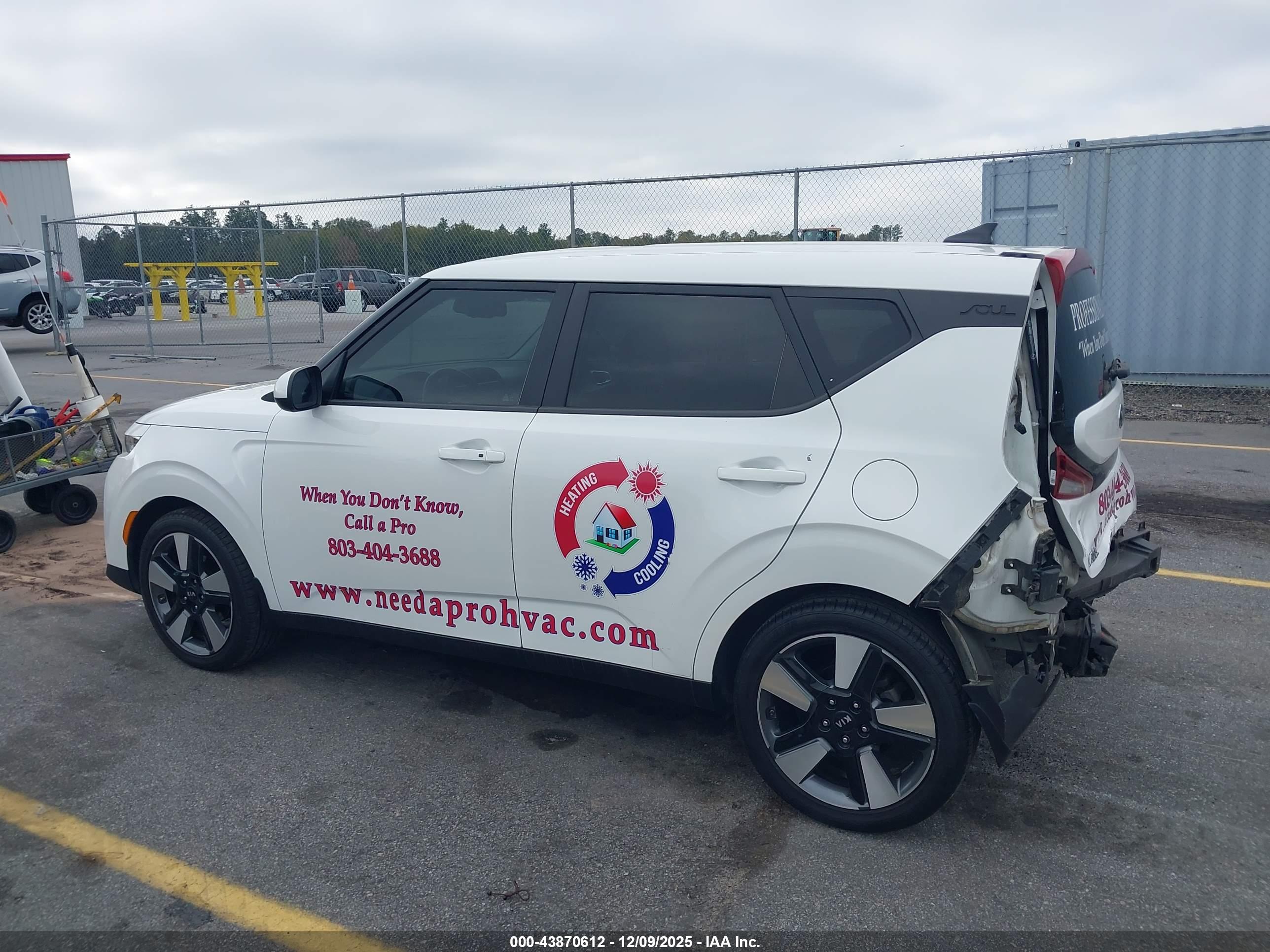 KIA SOUL image 3