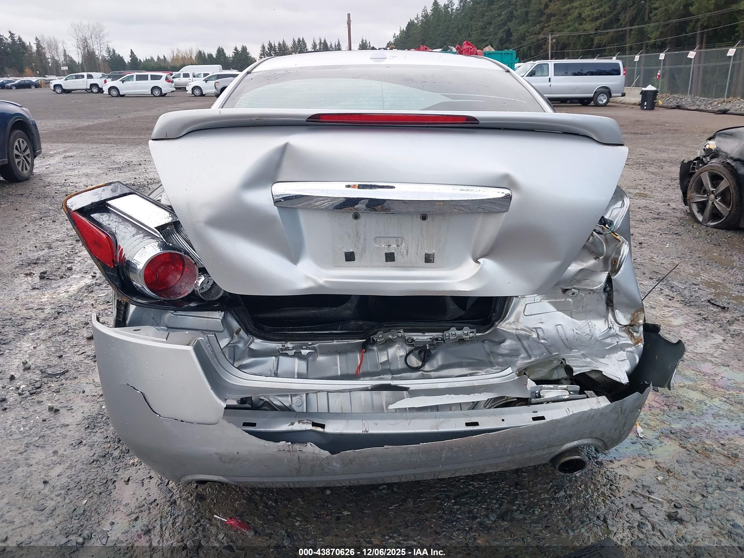 NISSAN ALTIMA image 6
