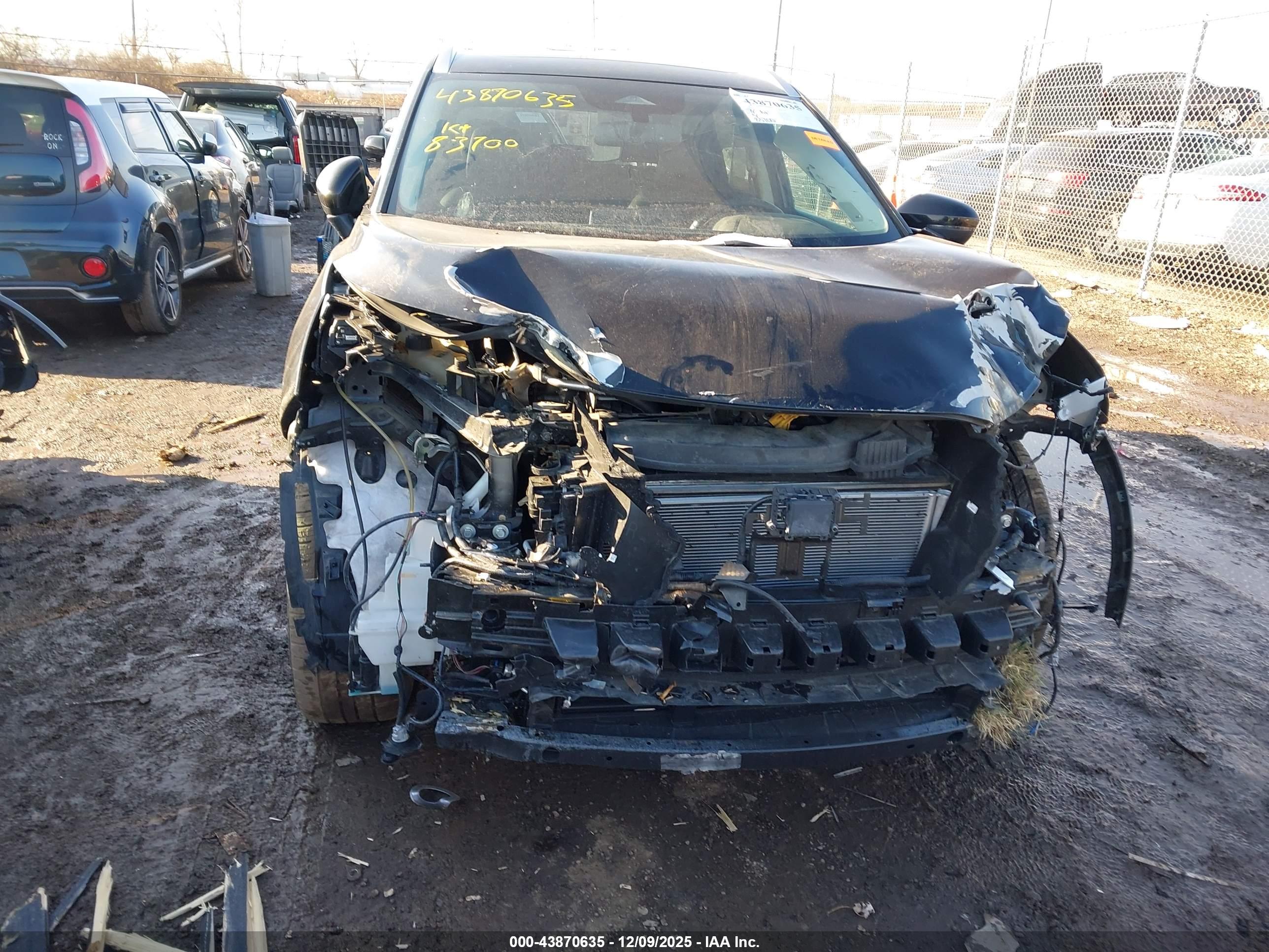 NISSAN ROGUE image 6