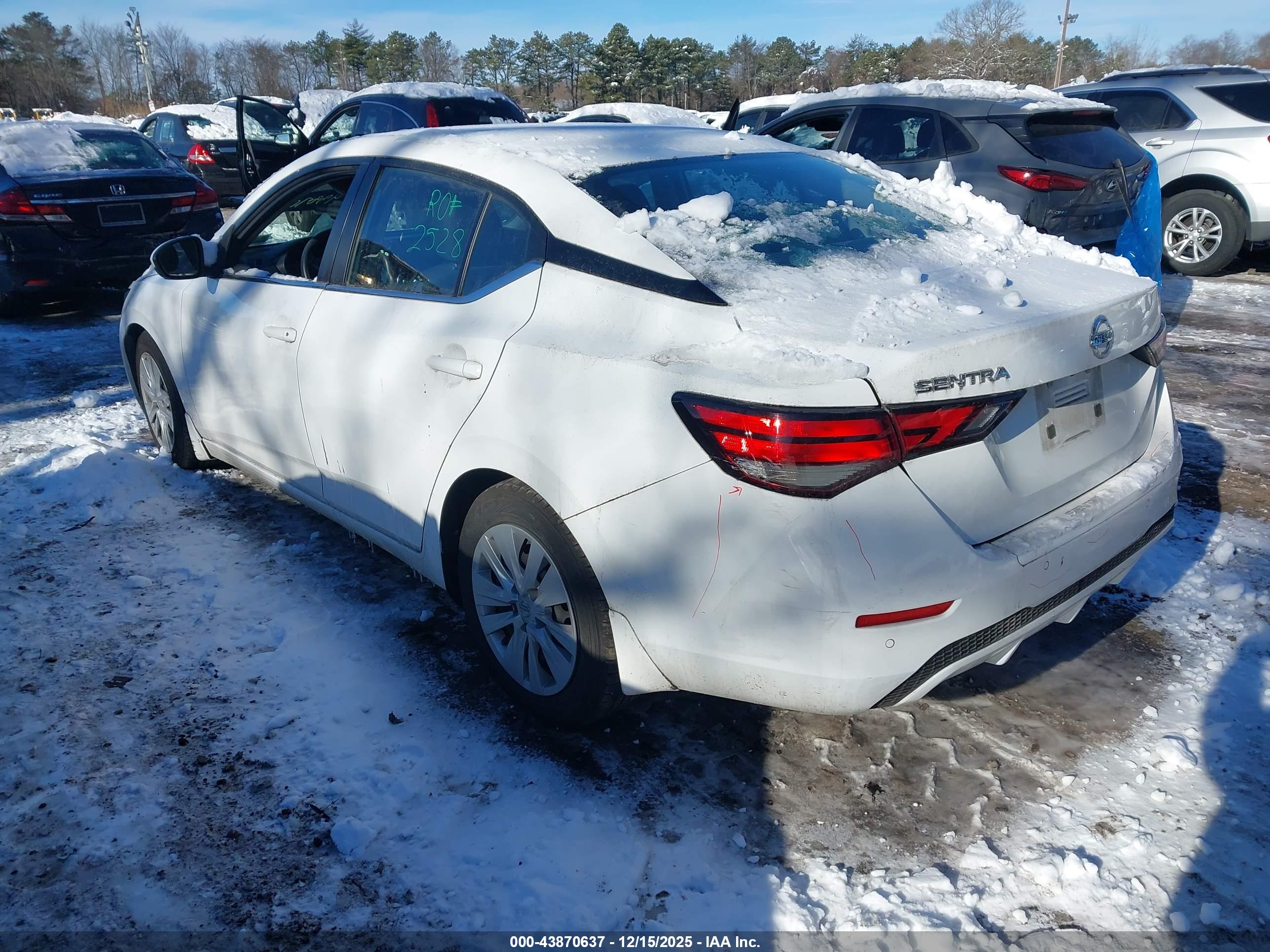 NISSAN SENTRA image 3