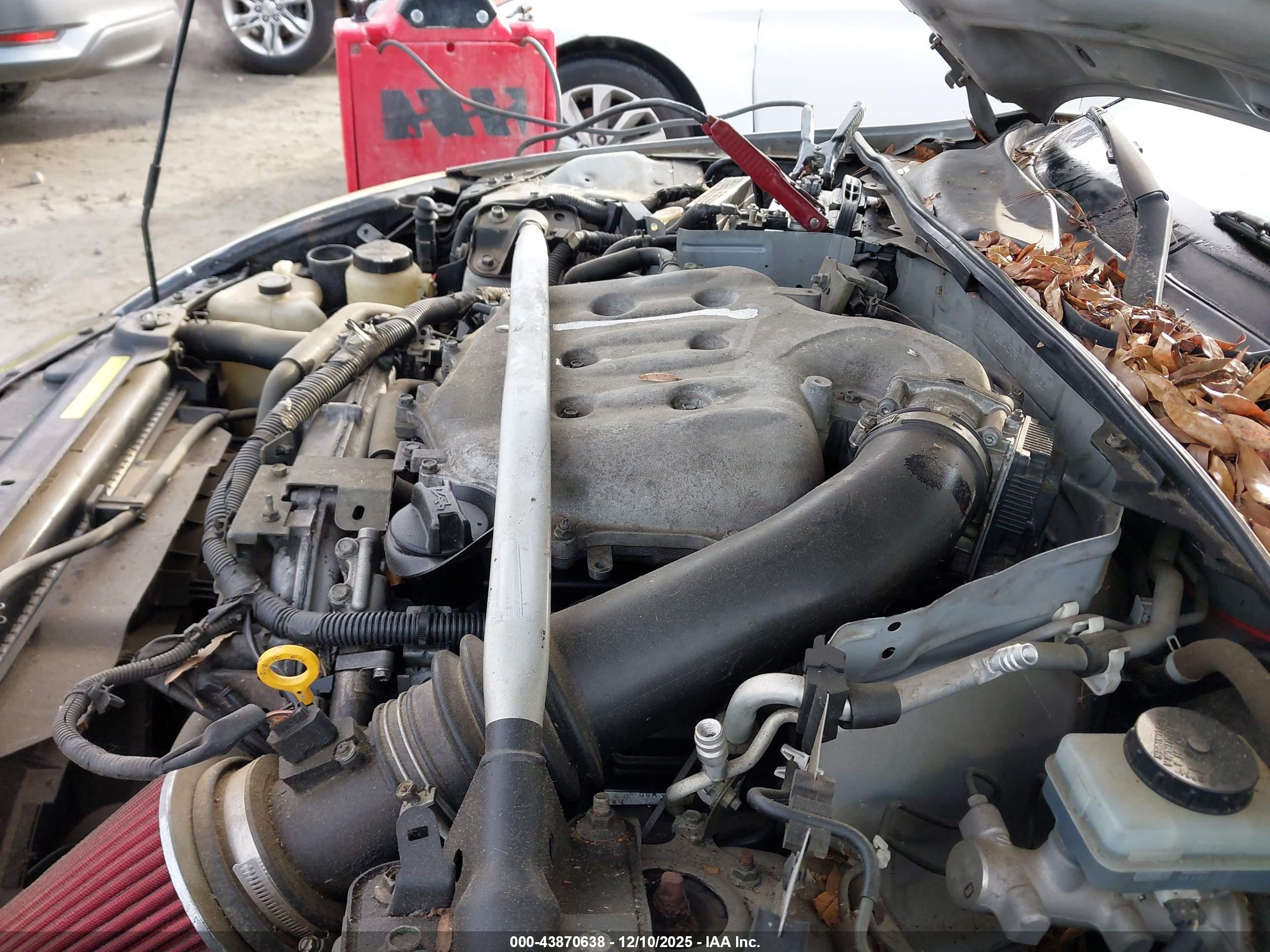 NISSAN 350Z image 10