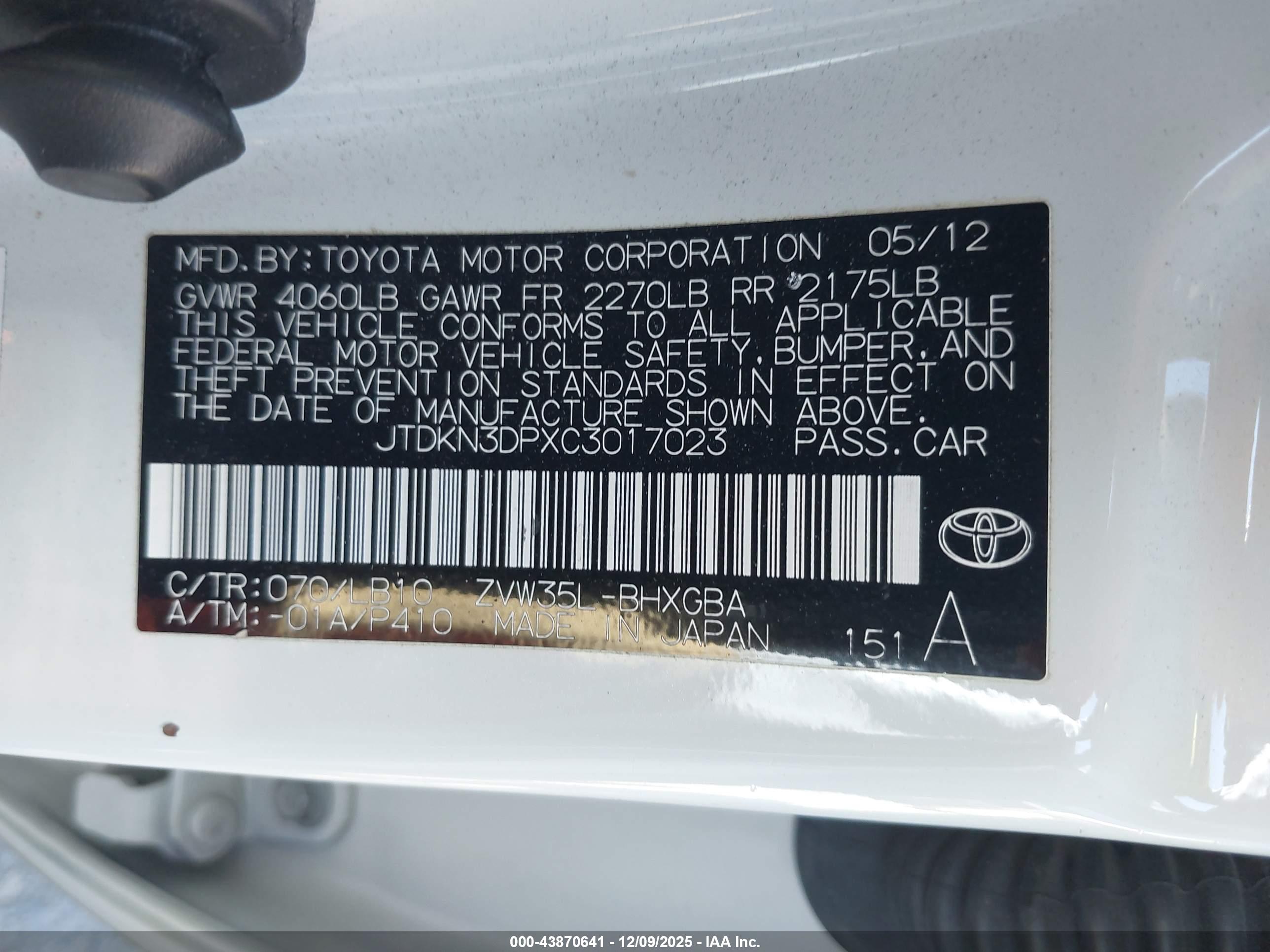 TOYOTA PRIUS image 9