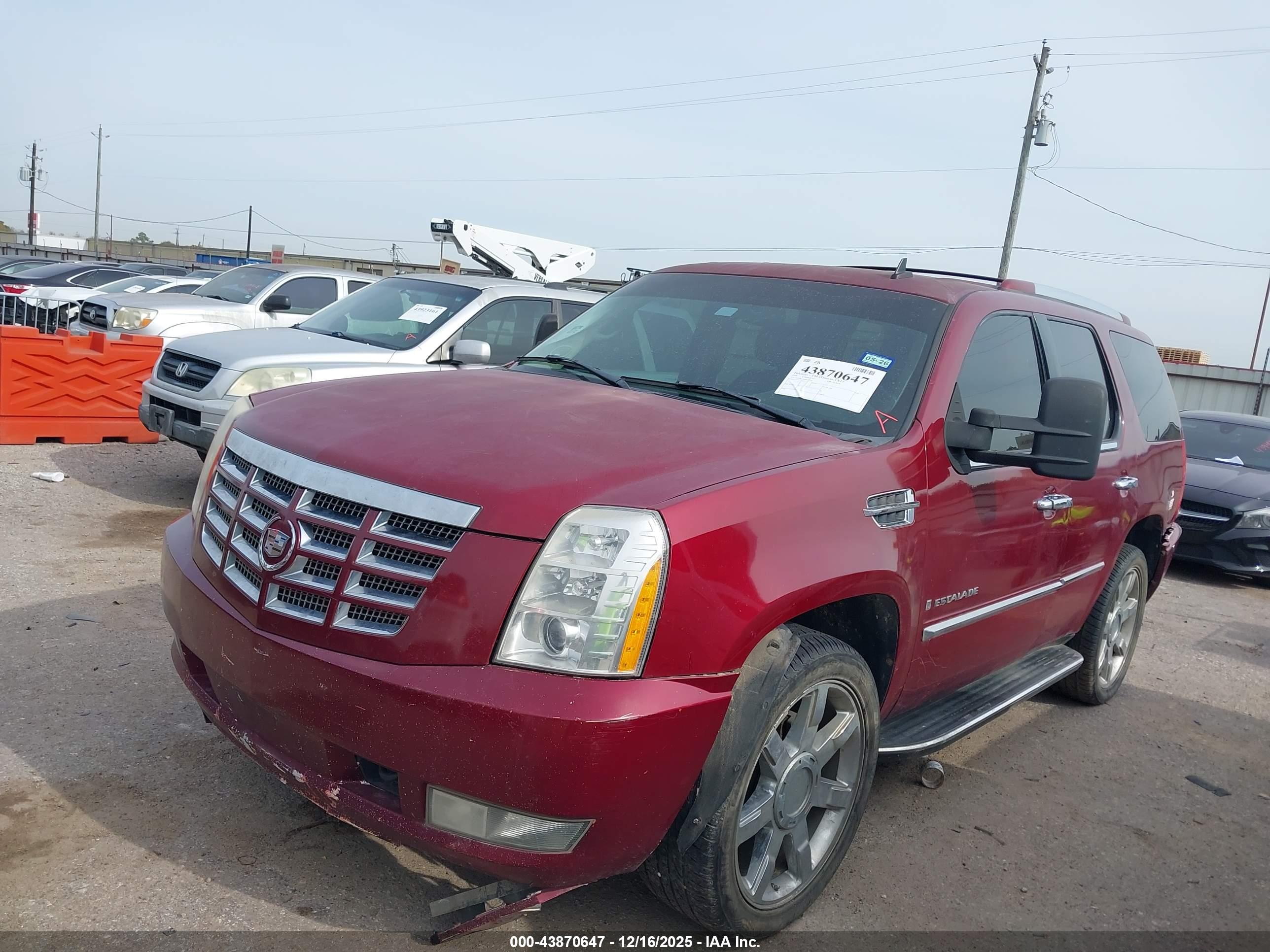 CADILLAC ESCALADE image 2