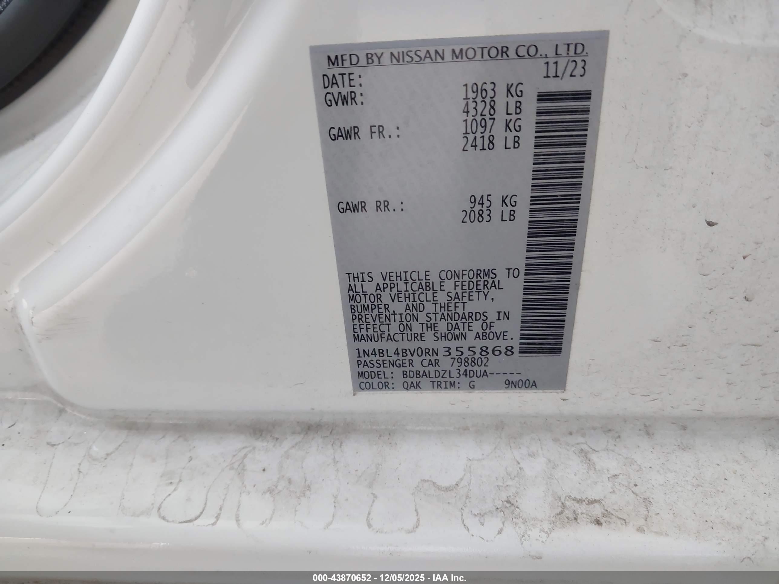 NISSAN ALTIMA image 9