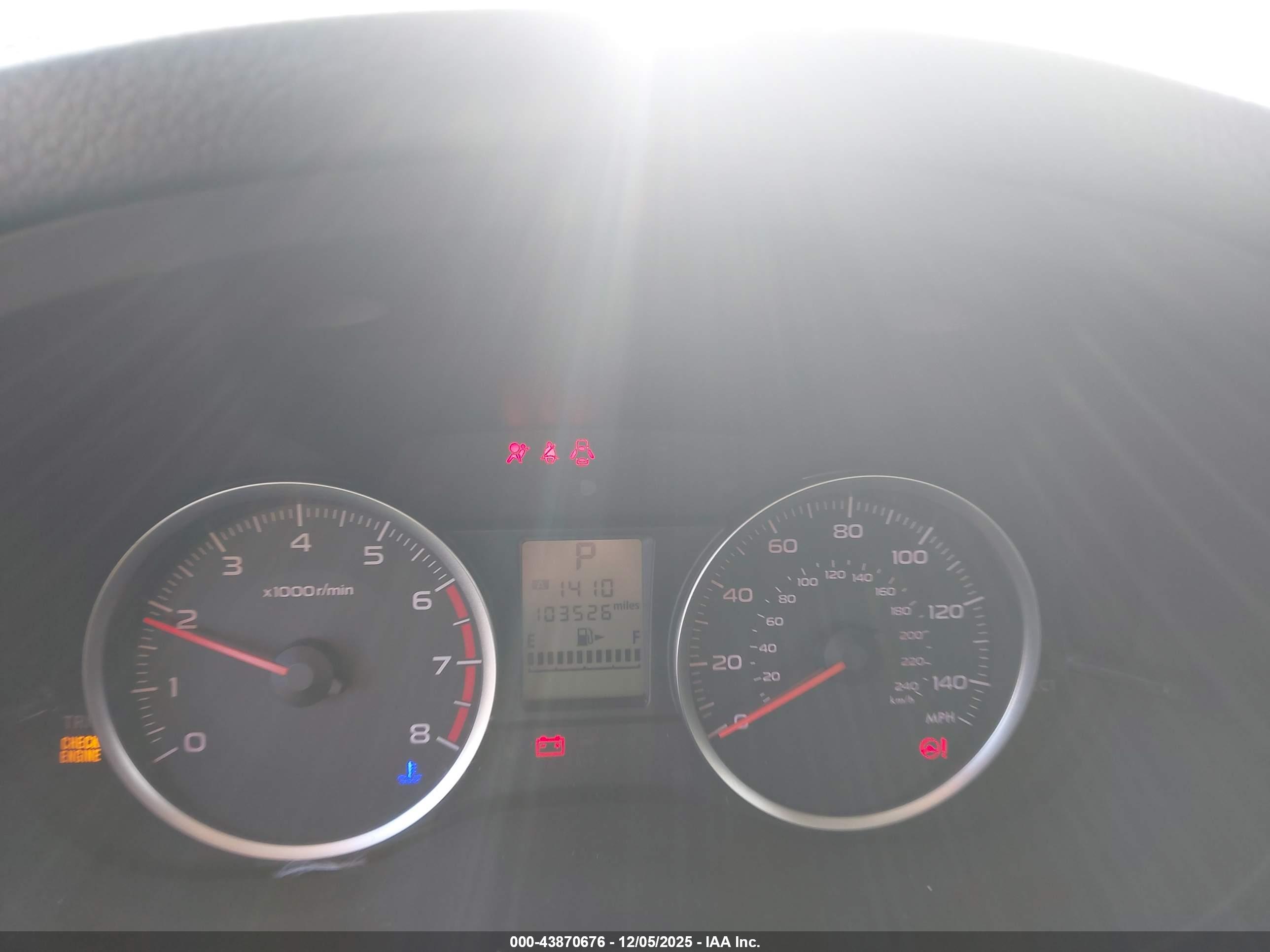 SUBARU FORESTER image 7