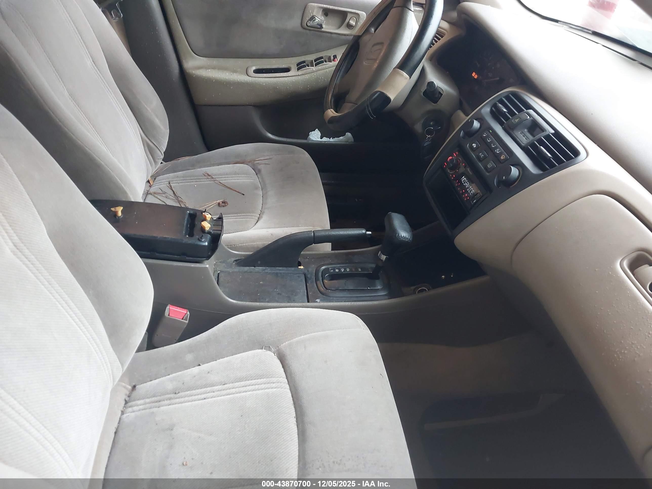 HONDA ACCORD image 5