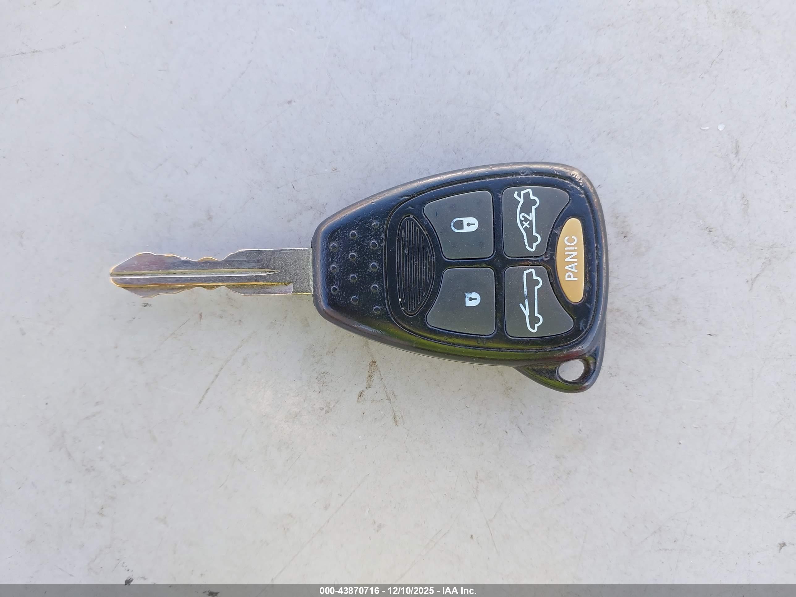 CHRYSLER SEBRING image 11