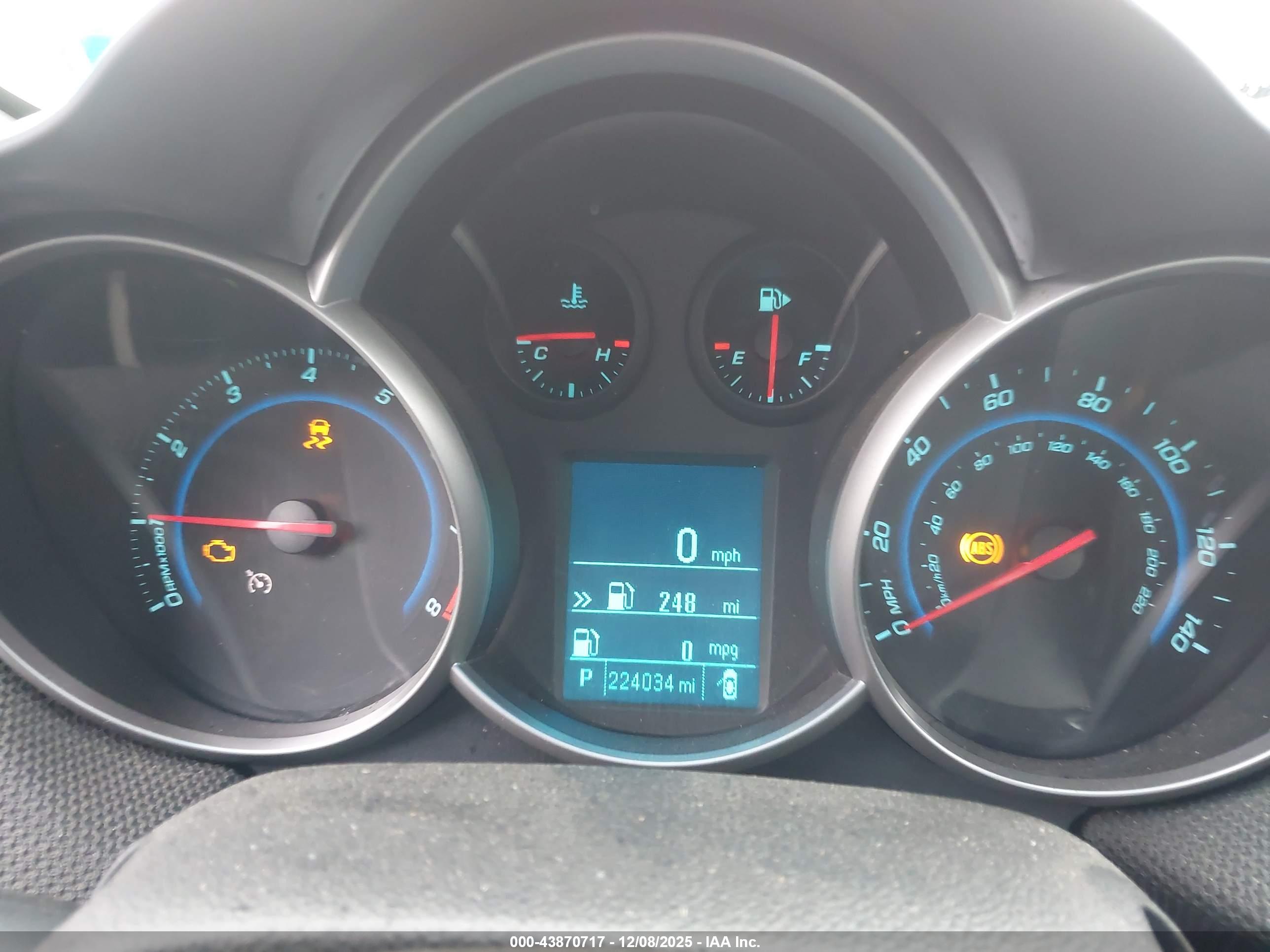 CHEVROLET CRUZE image 7