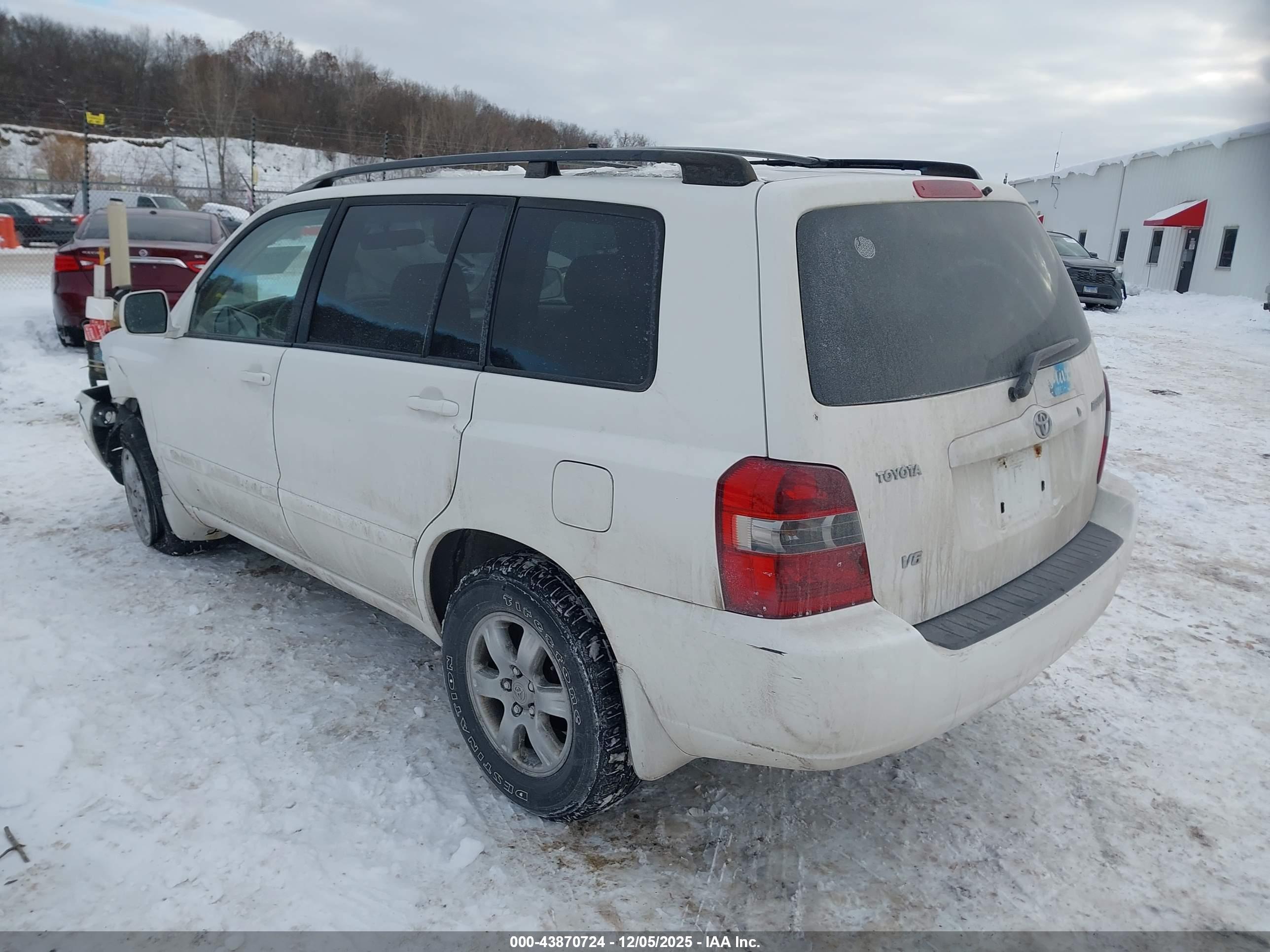 TOYOTA HIGHLANDER image 3