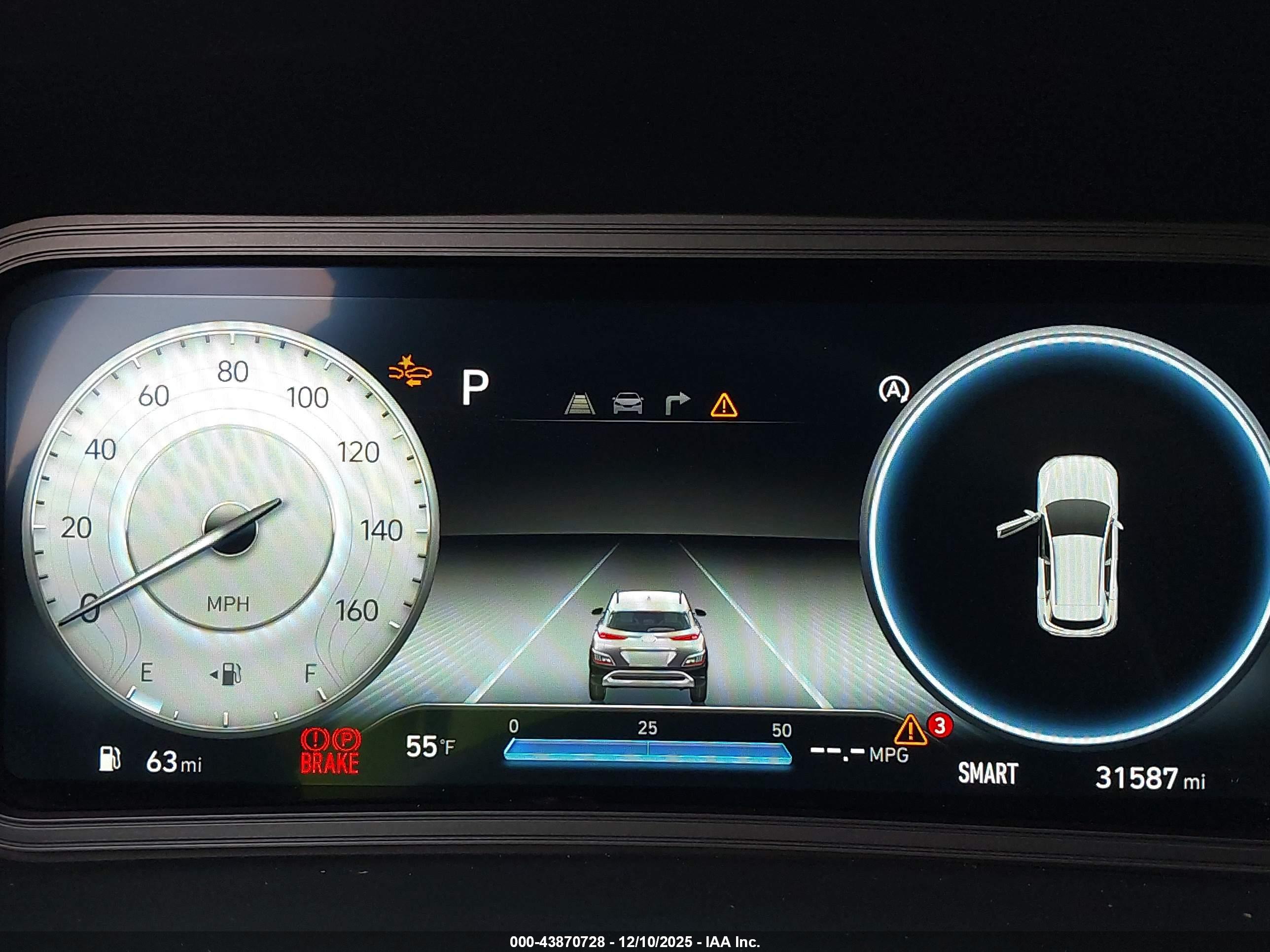 HYUNDAI KONA image 7