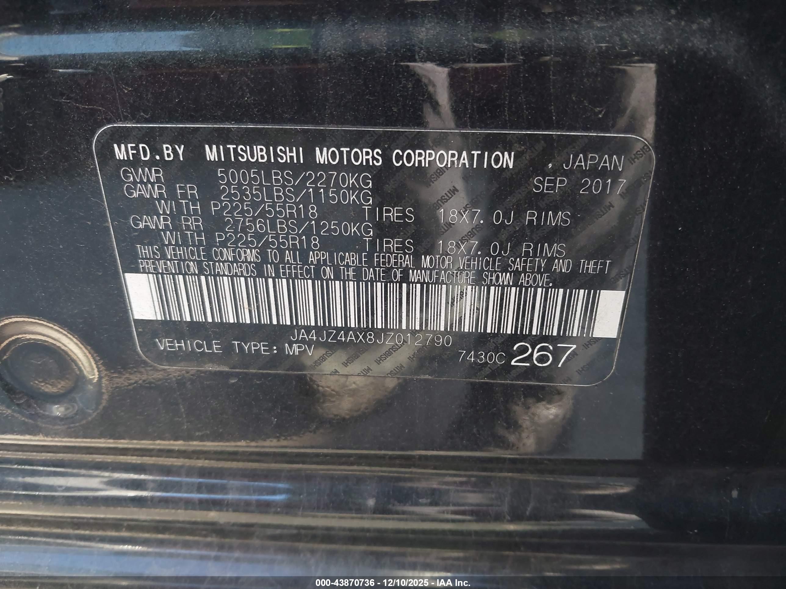MITSUBISHI OUTLANDER image 9