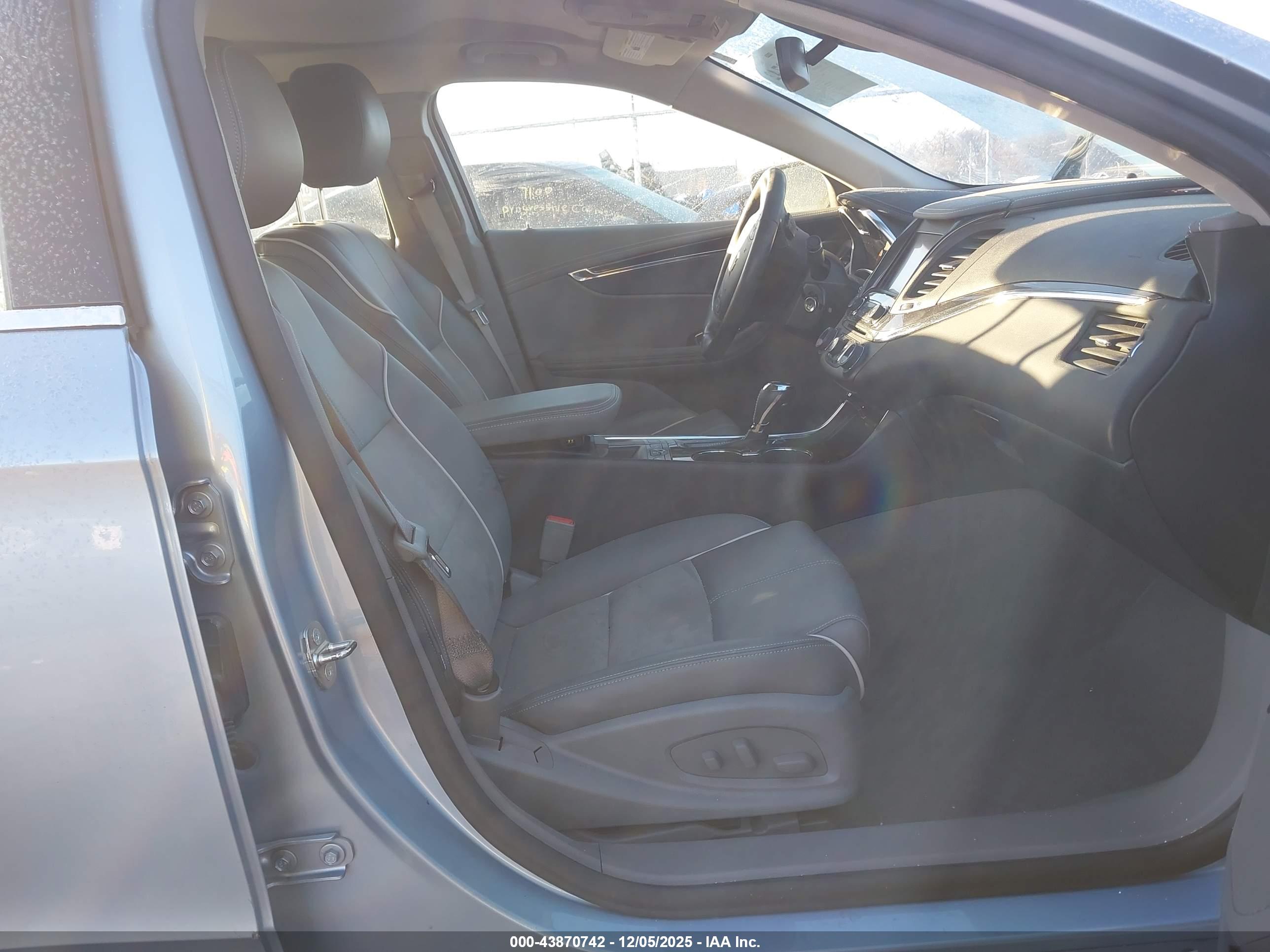 CHEVROLET IMPALA image 5