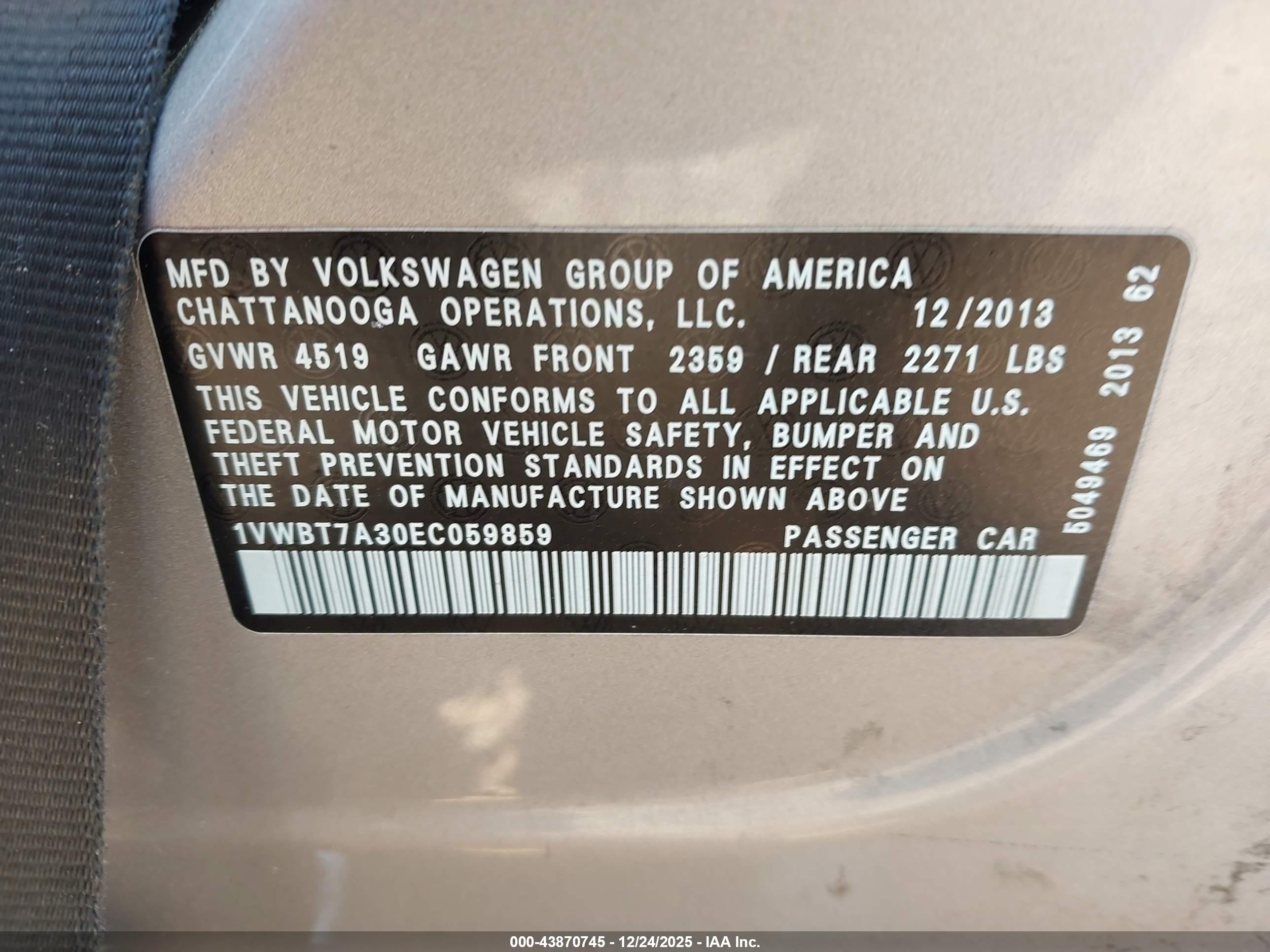VOLKSWAGEN PASSAT image 9