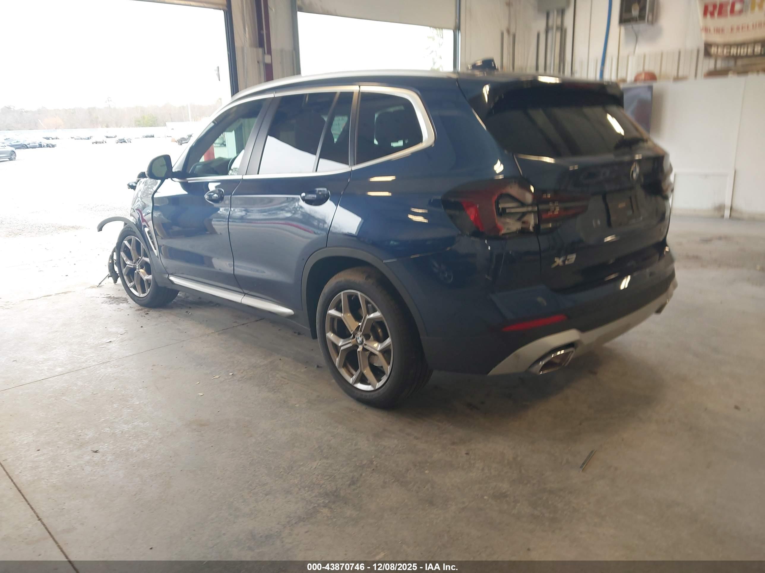 BMW X3 image 3