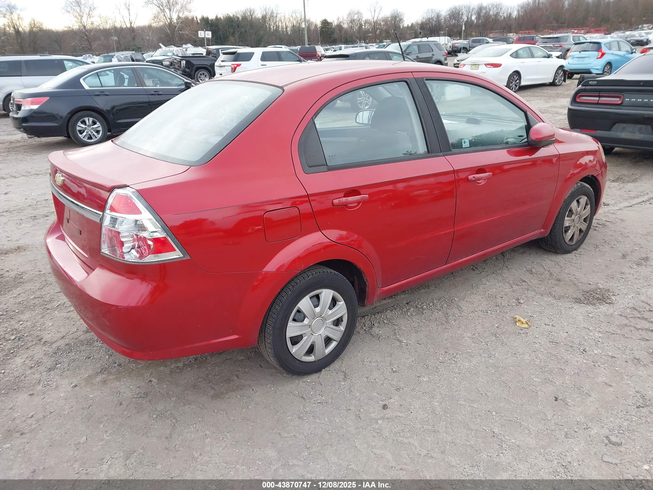 CHEVROLET AVEO image 4