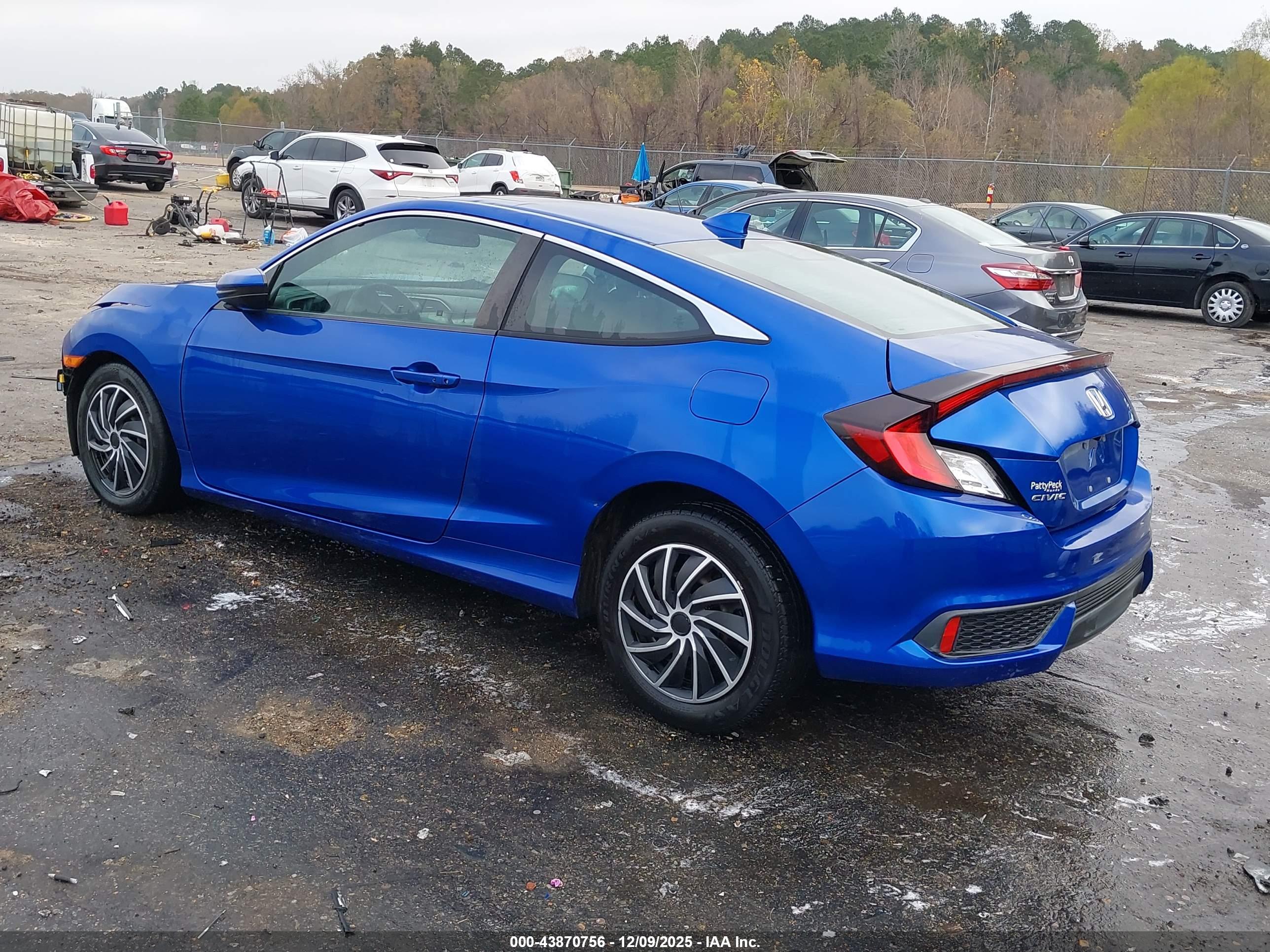 HONDA CIVIC image 3