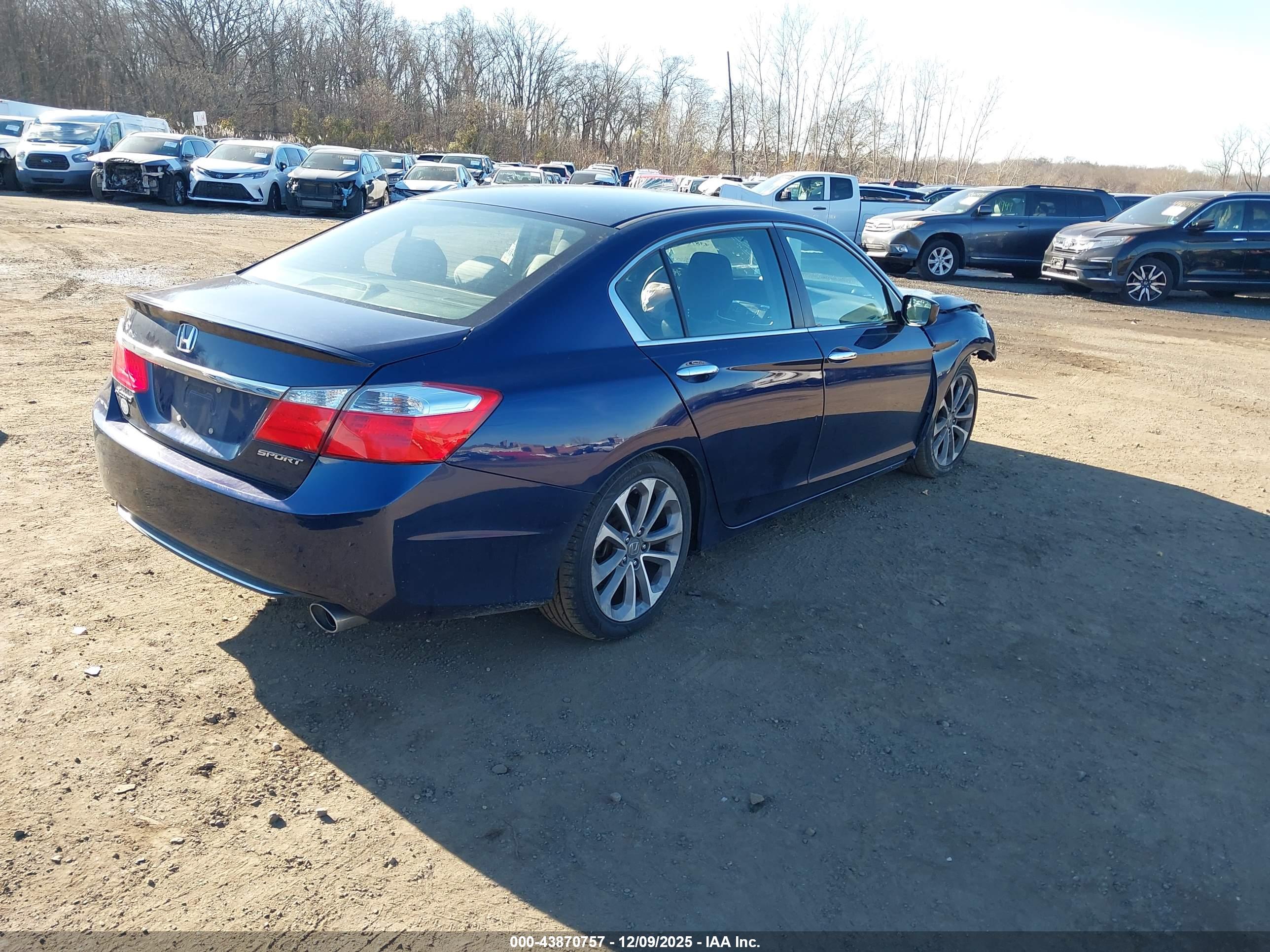 HONDA ACCORD image 4
