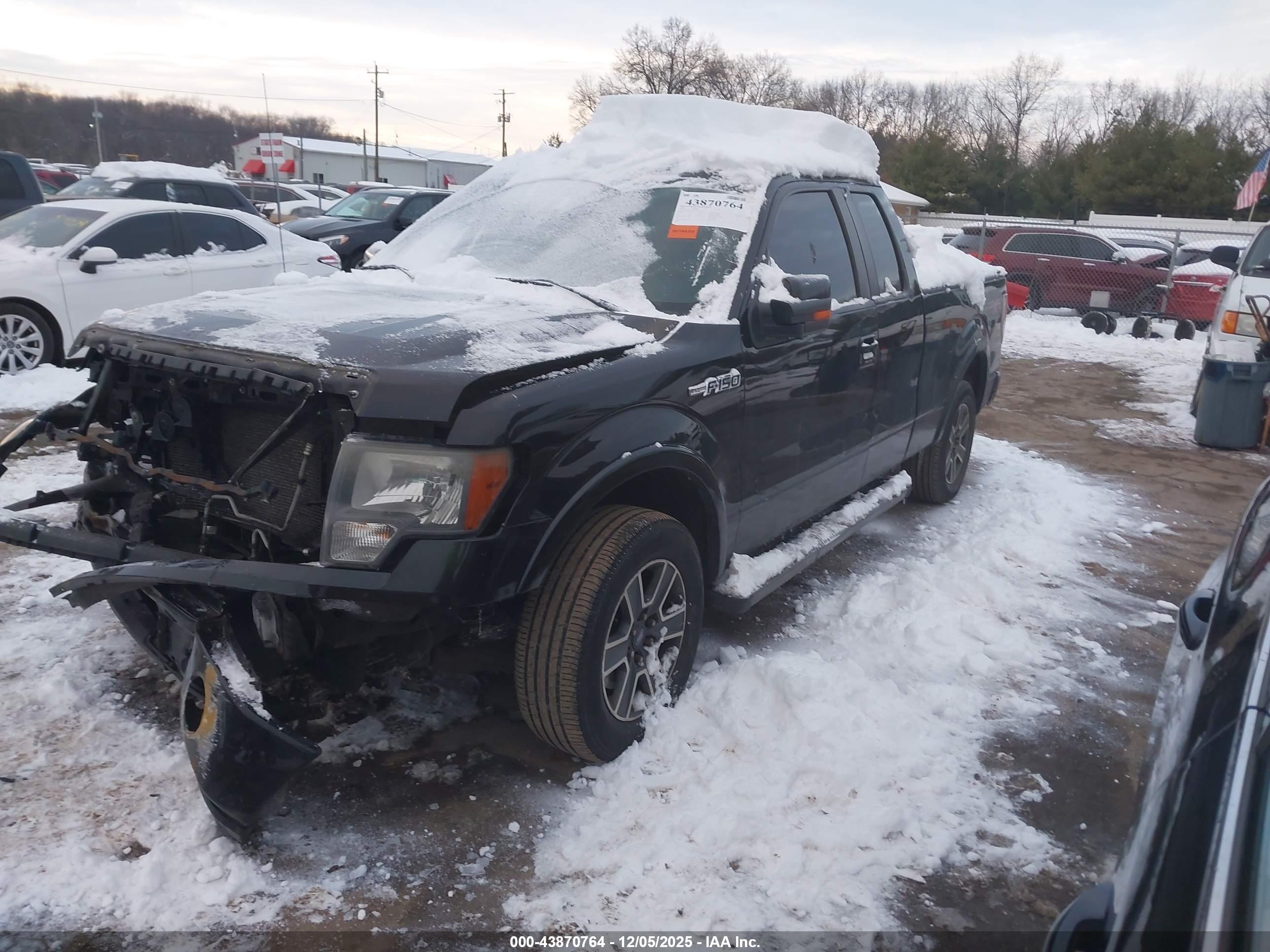 FORD F-150 image 2