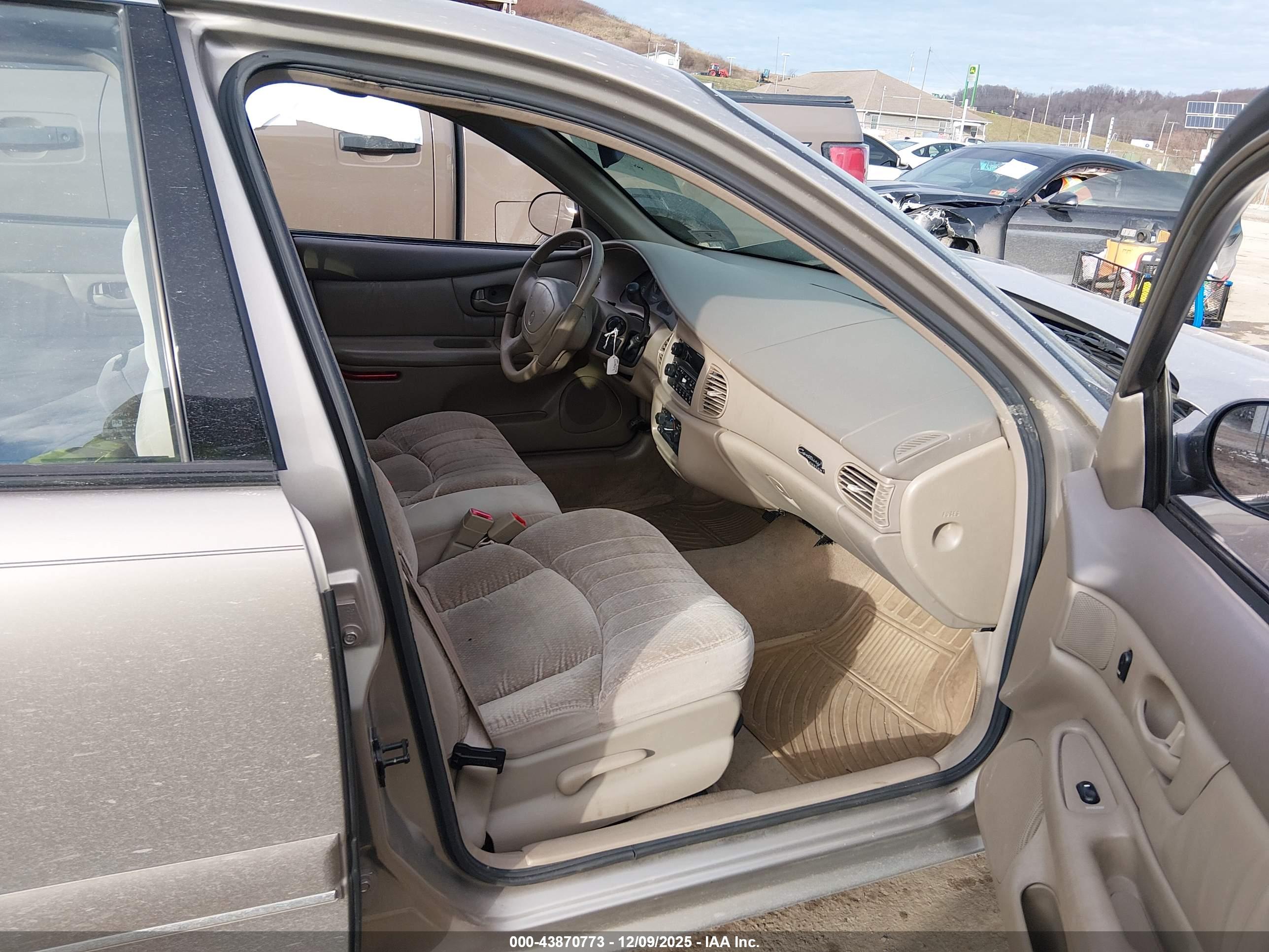 BUICK CENTURY image 5