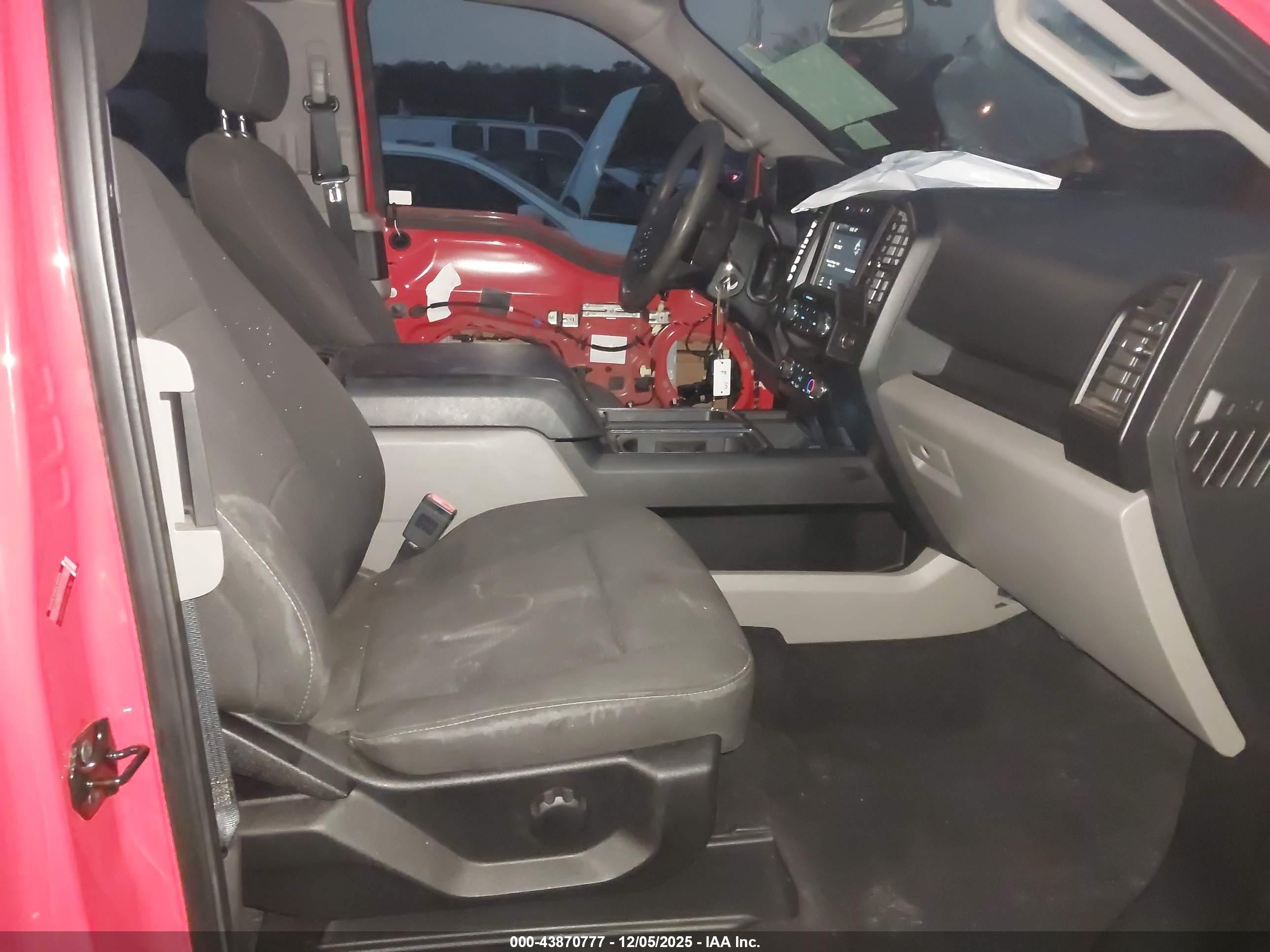 FORD F-150 image 5