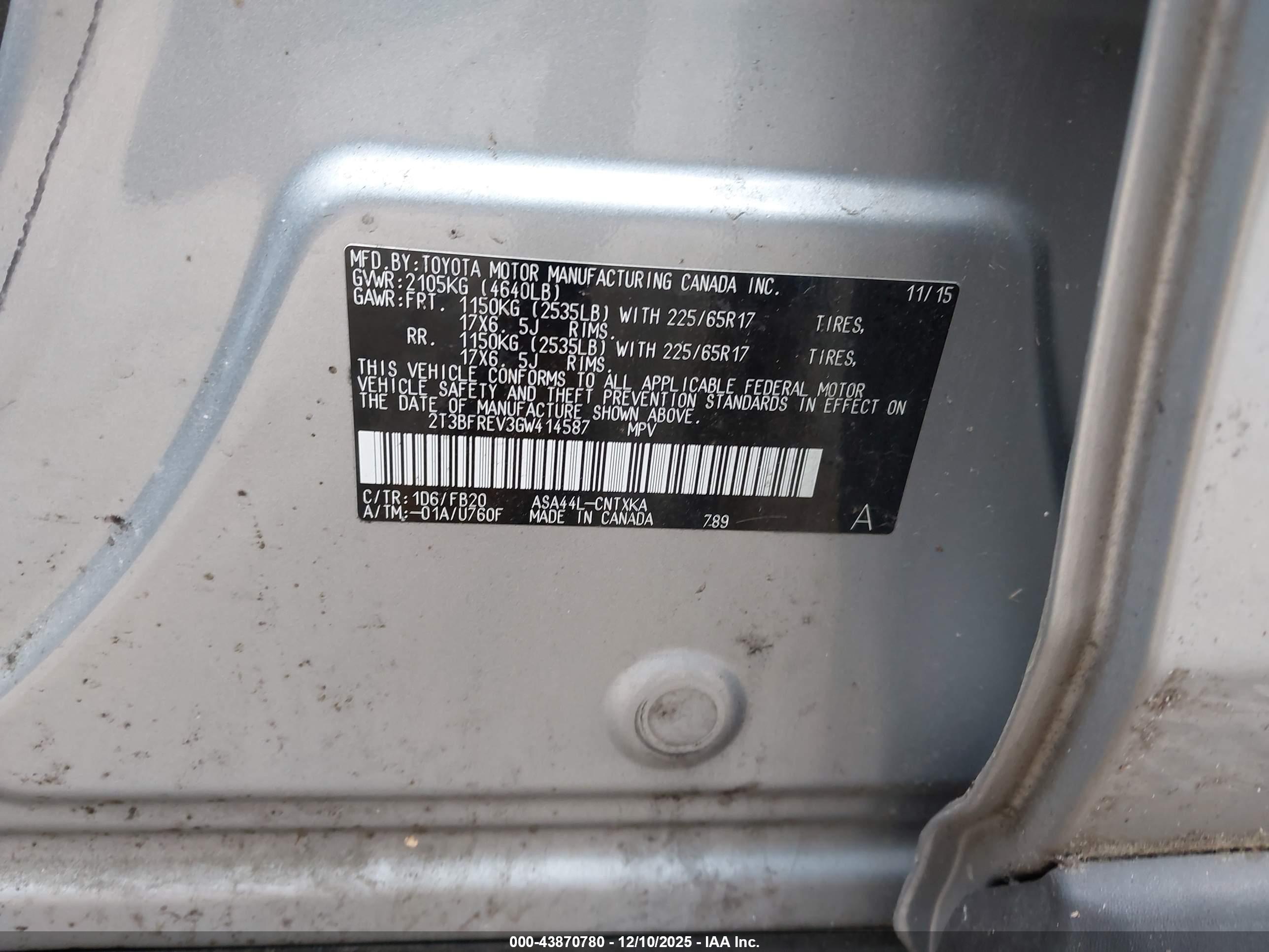 TOYOTA RAV4 image 9